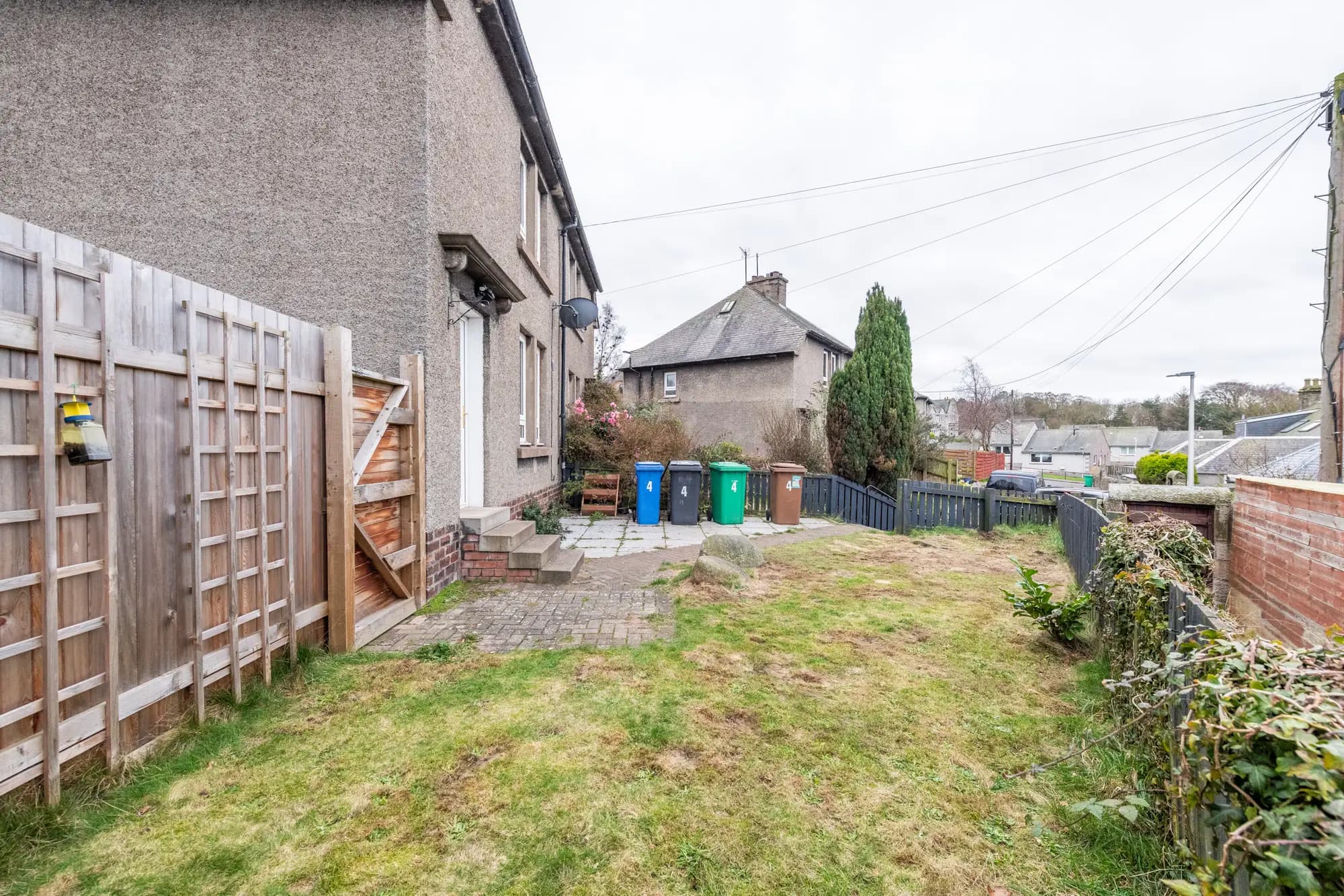 property photo 30 of 34