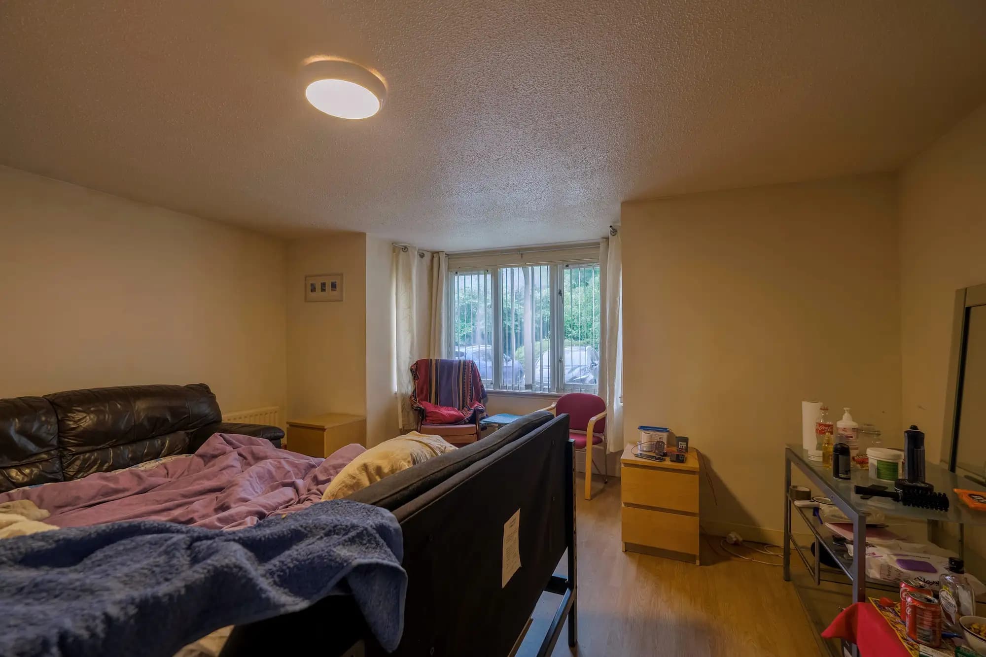 property photo 2 of 28