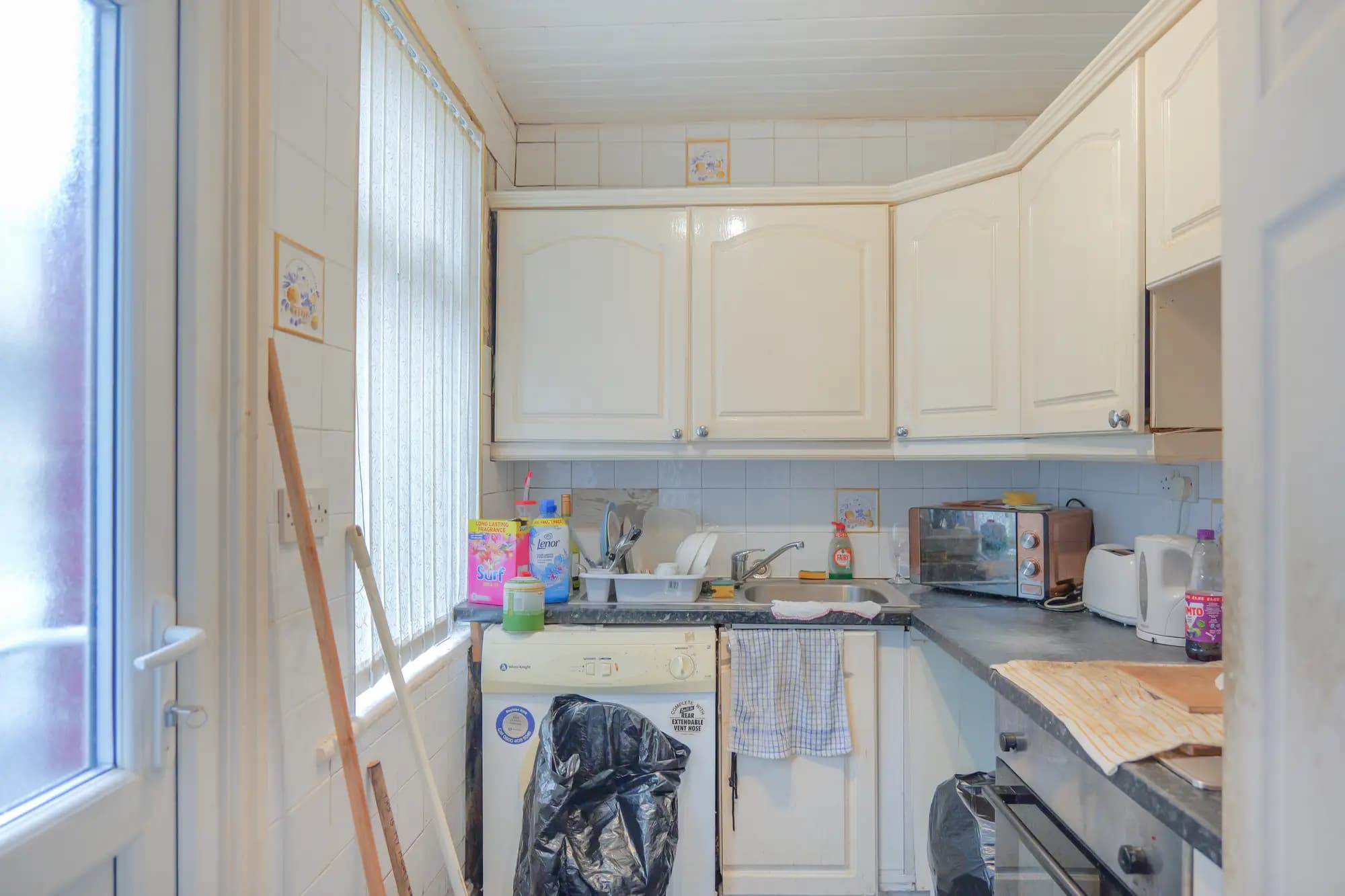 property photo 6 of 20