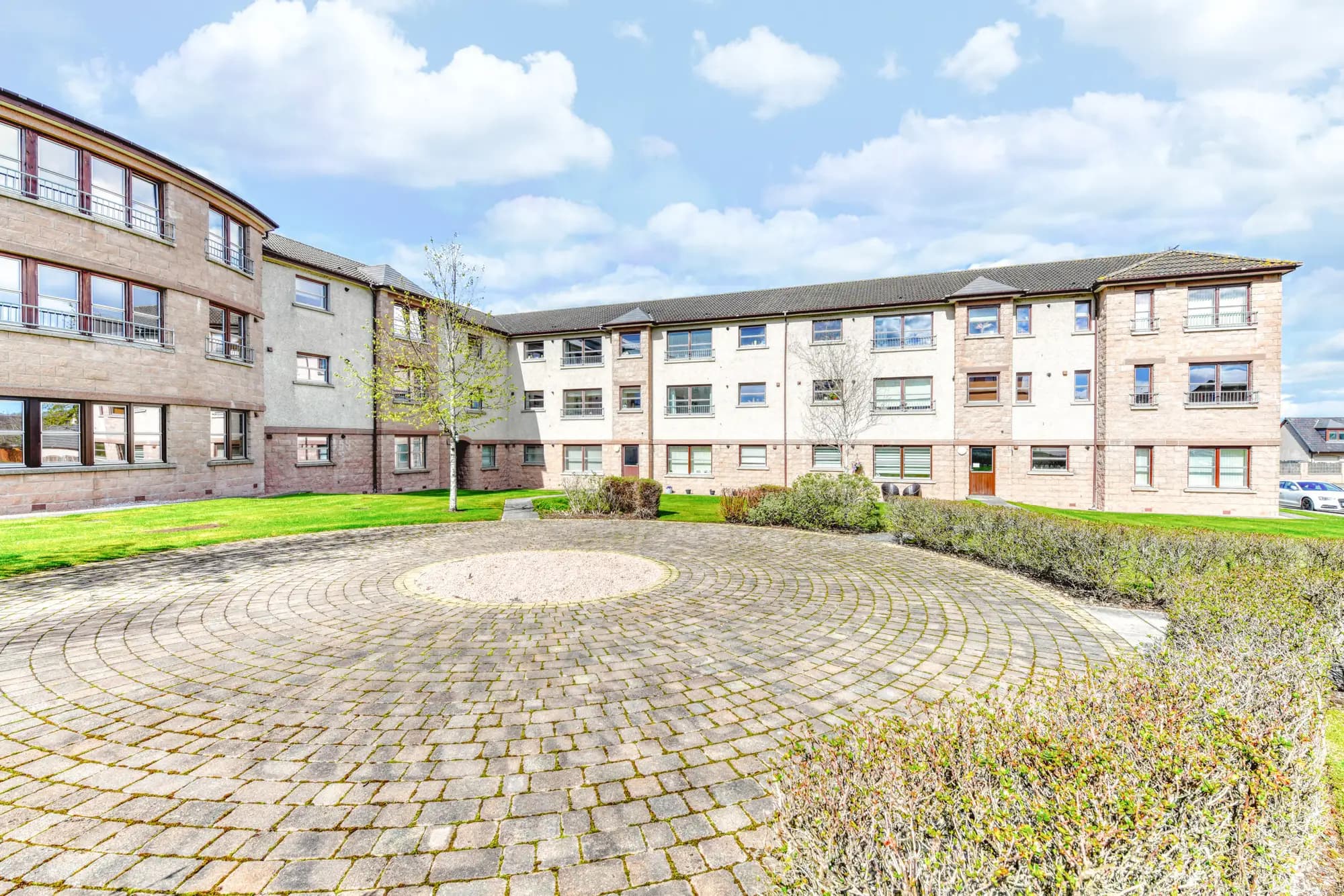 property photo 26 of 28