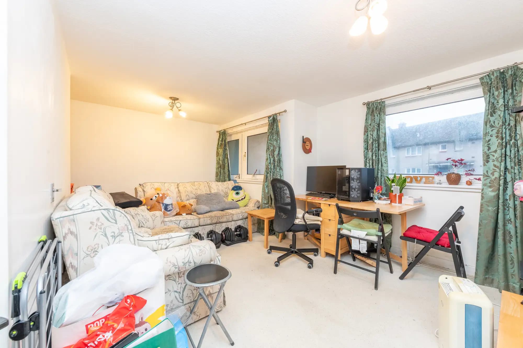 property photo 2 of 27