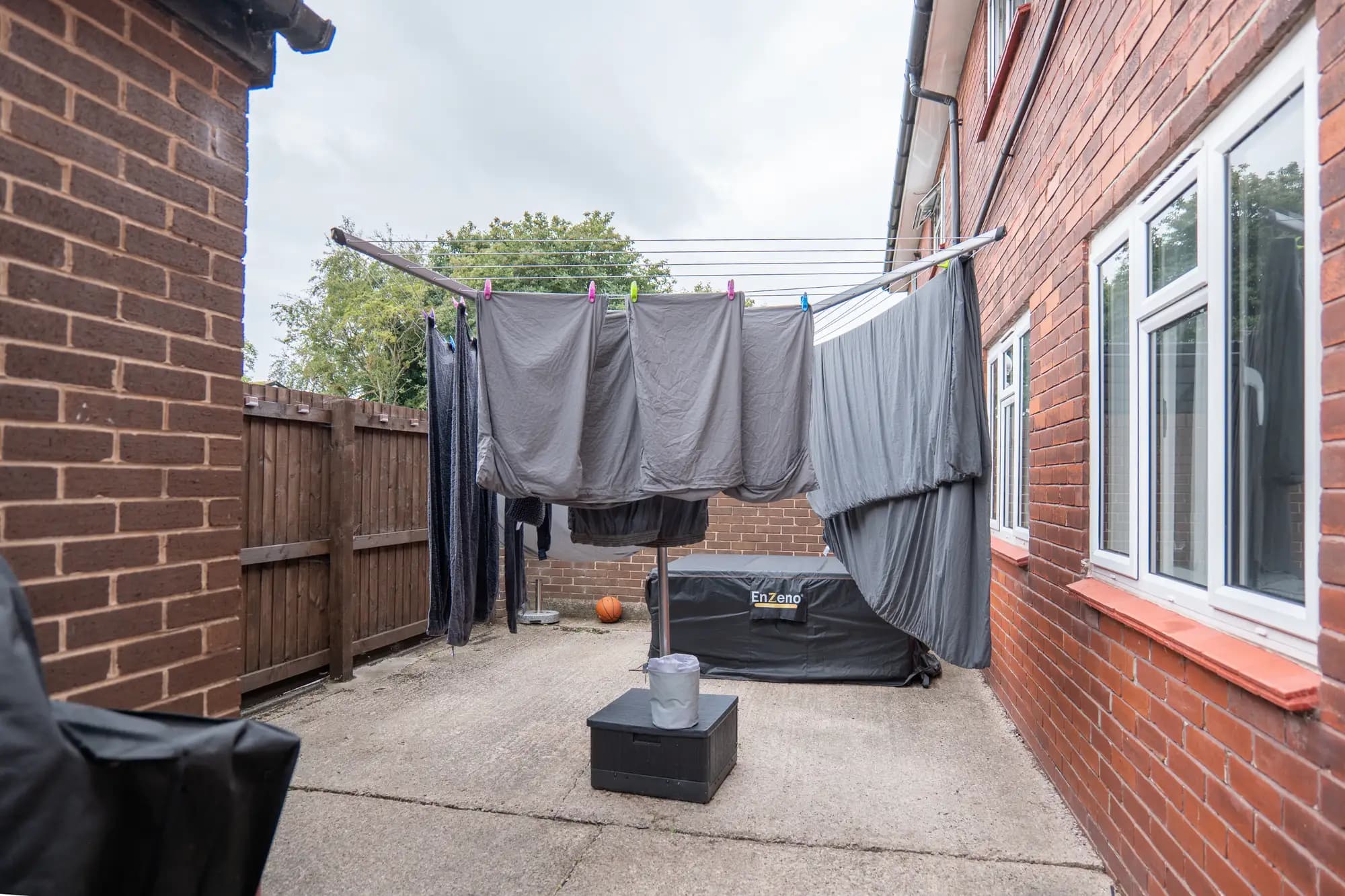 property photo 22 of 25