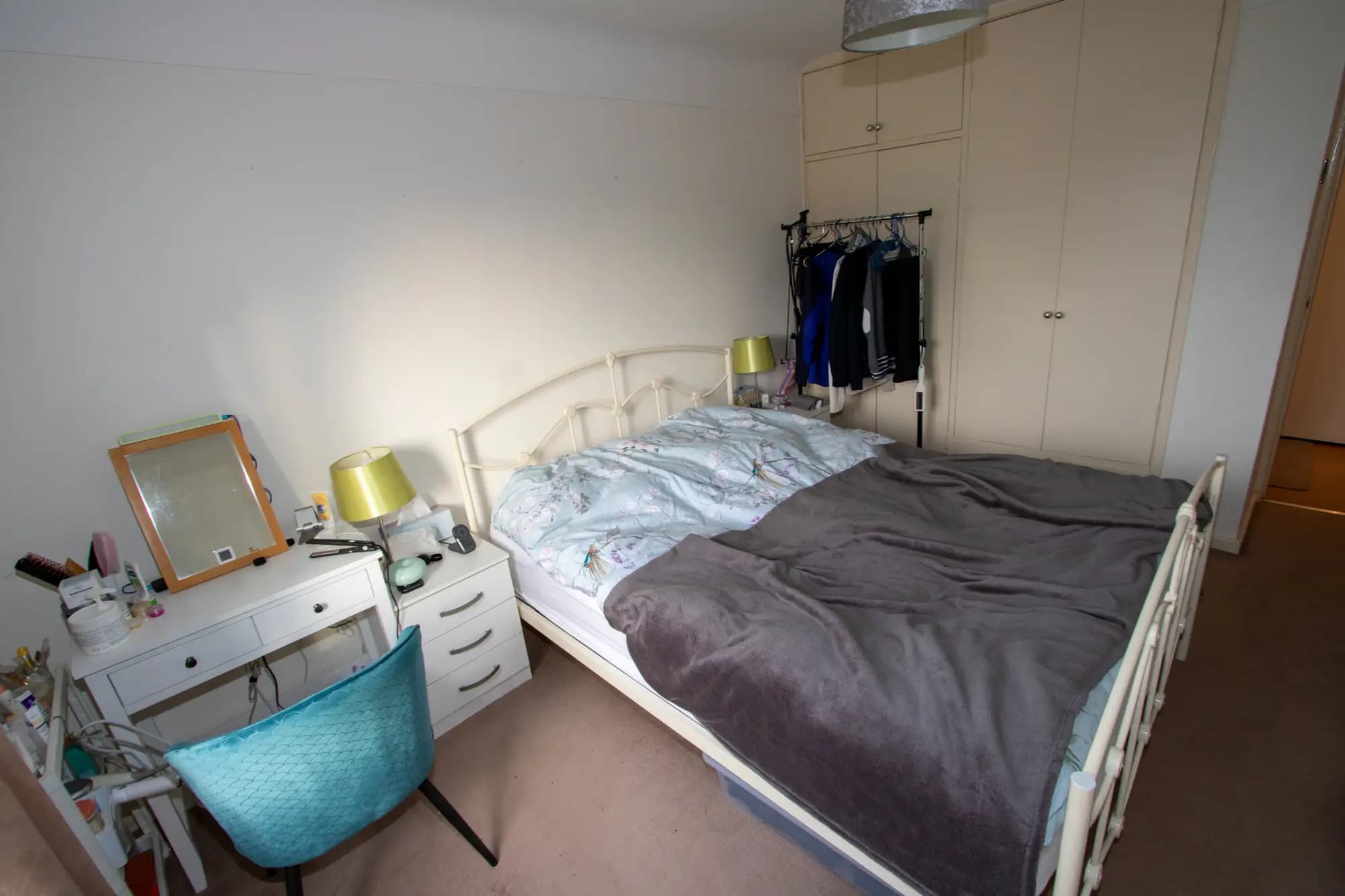 property photo 11 of 17