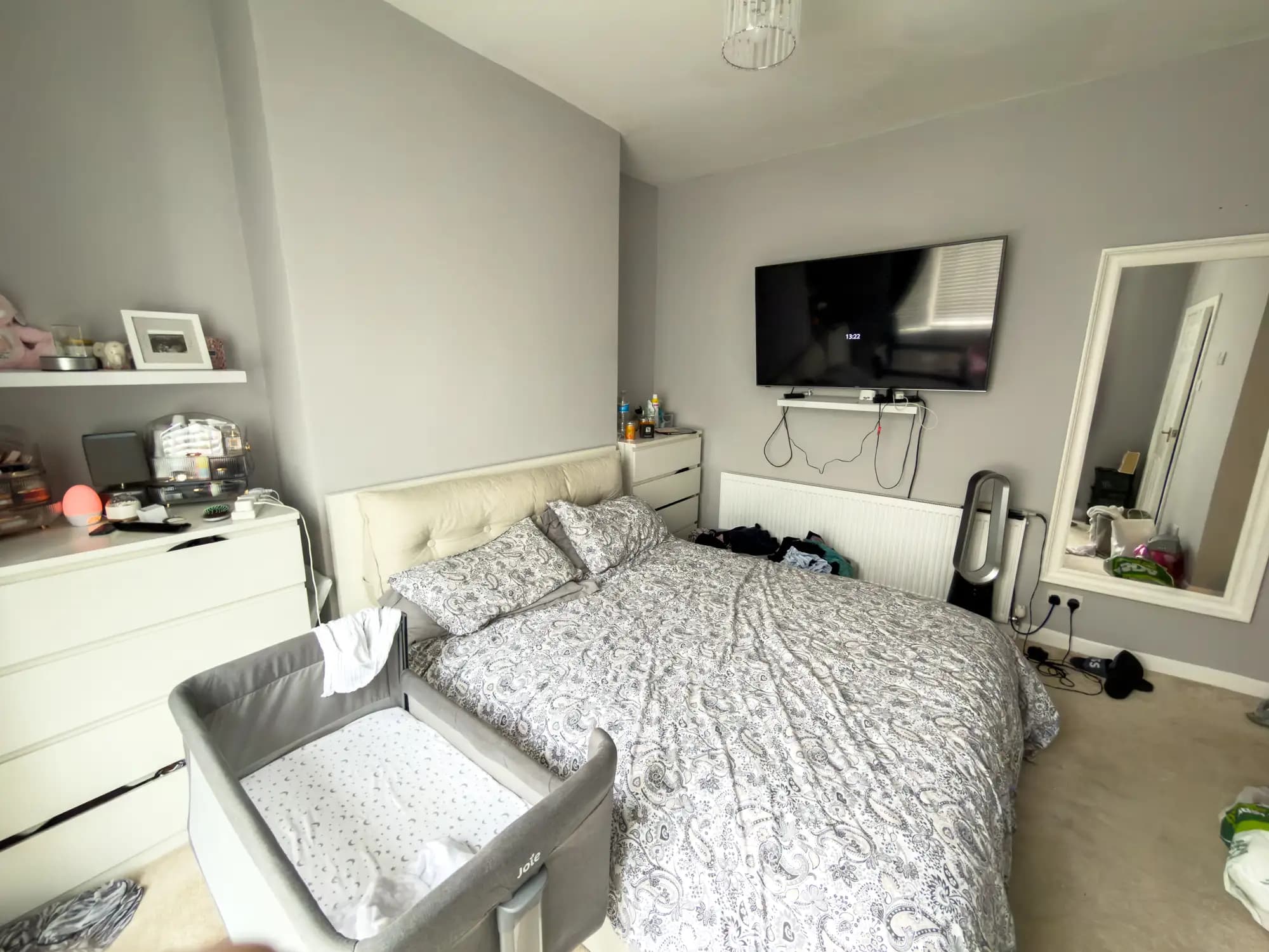 property photo 12 of 17
