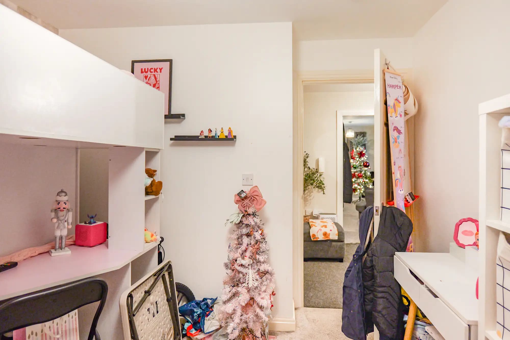 property photo 12 of 19