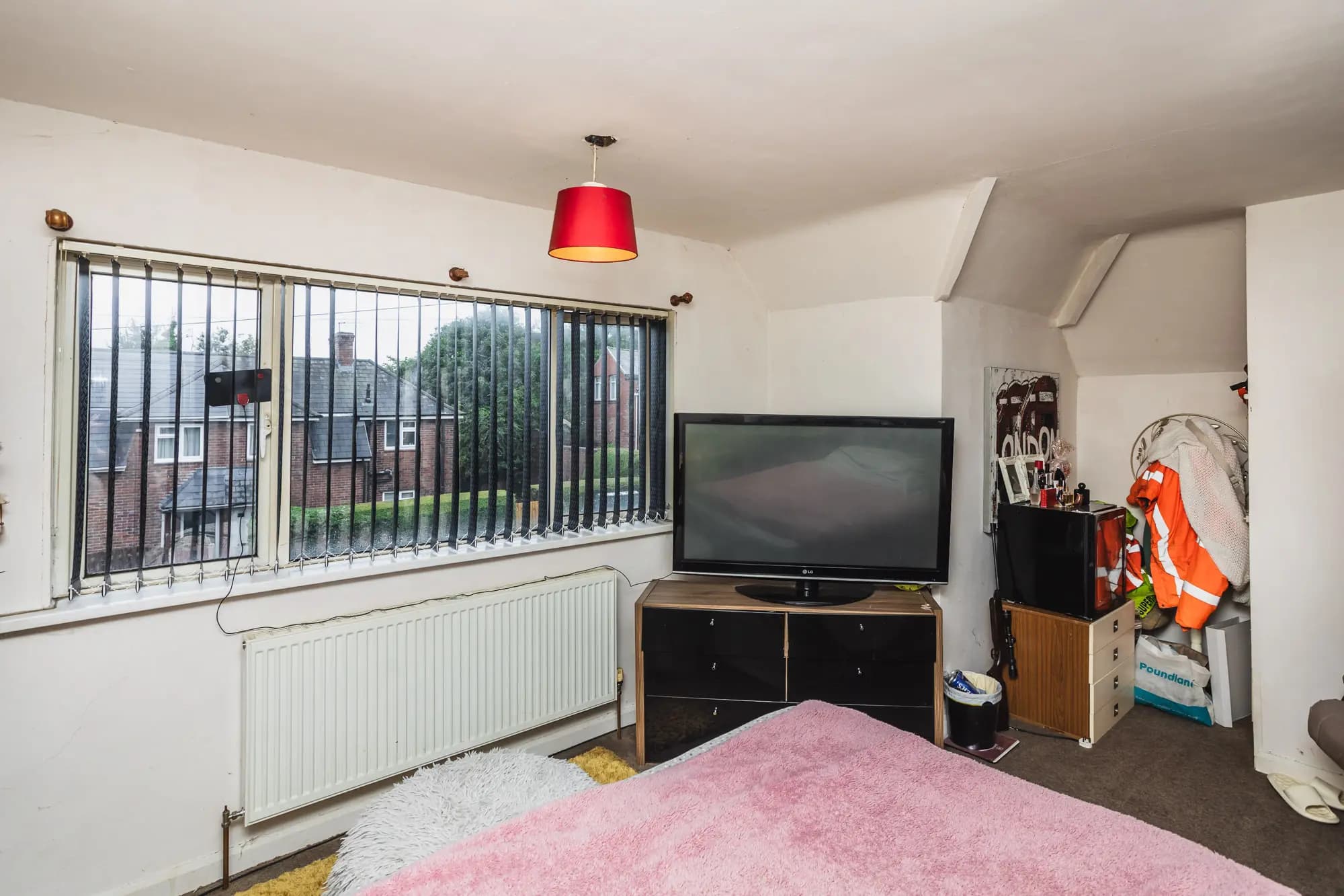 property photo 12 of 19