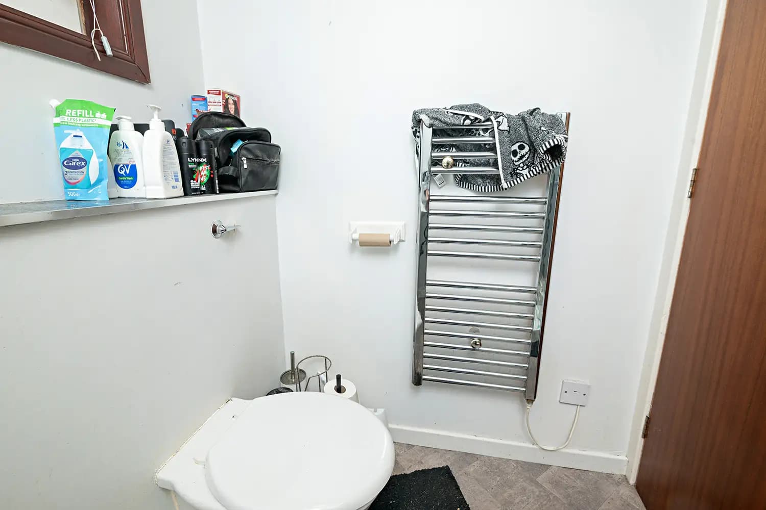 property photo 8 of 12
