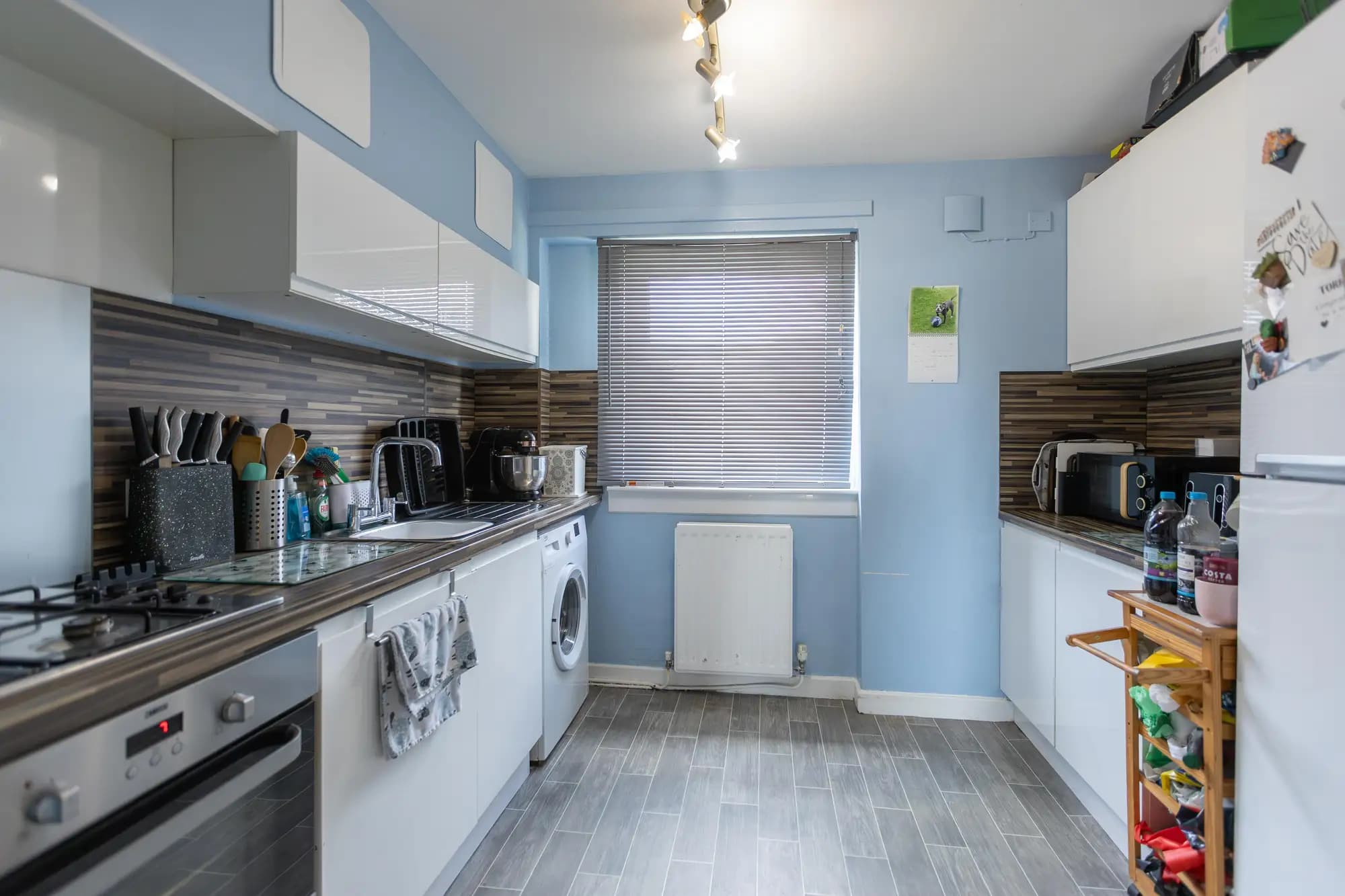 property photo 11 of 31