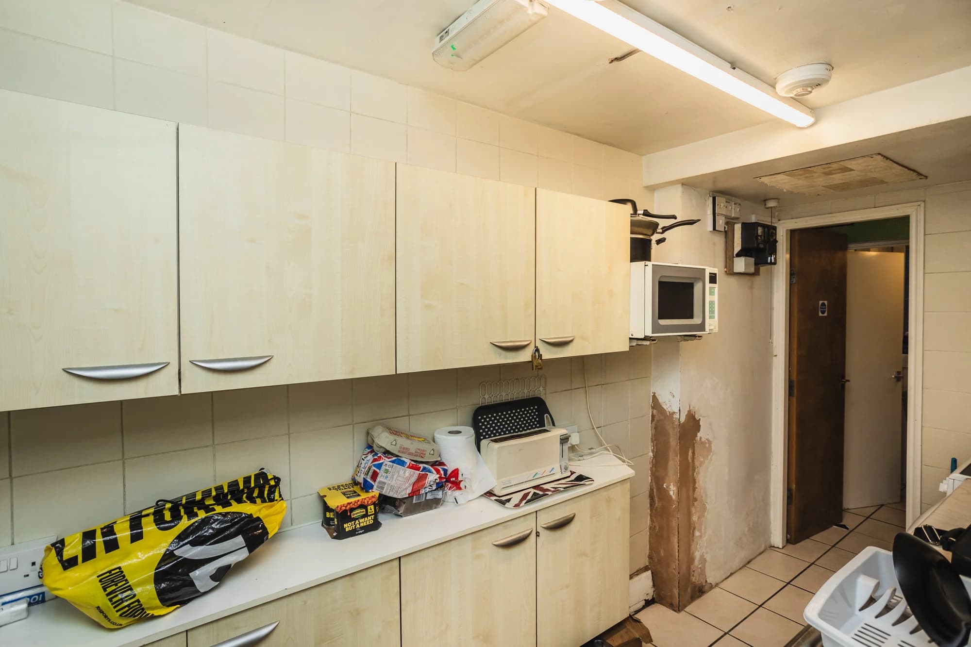 property photo 3 of 34