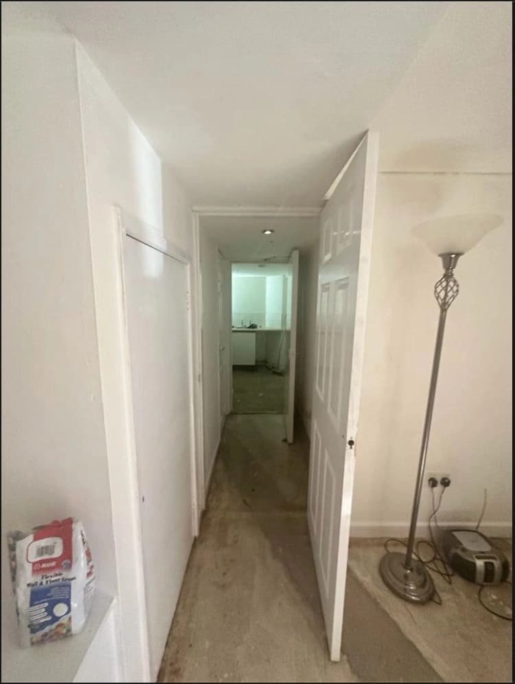 property photo 14 of 58