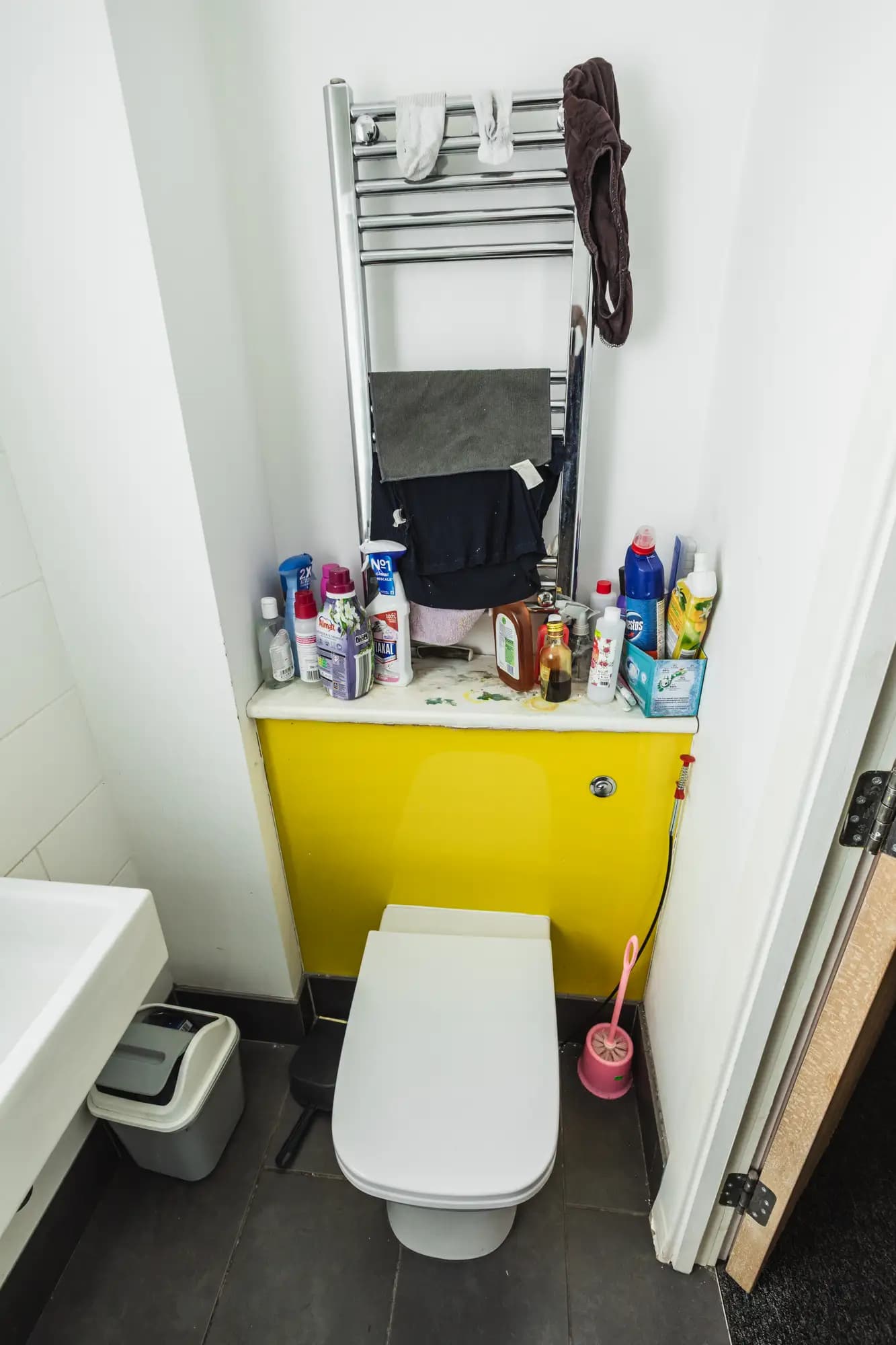 property photo 5 of 9