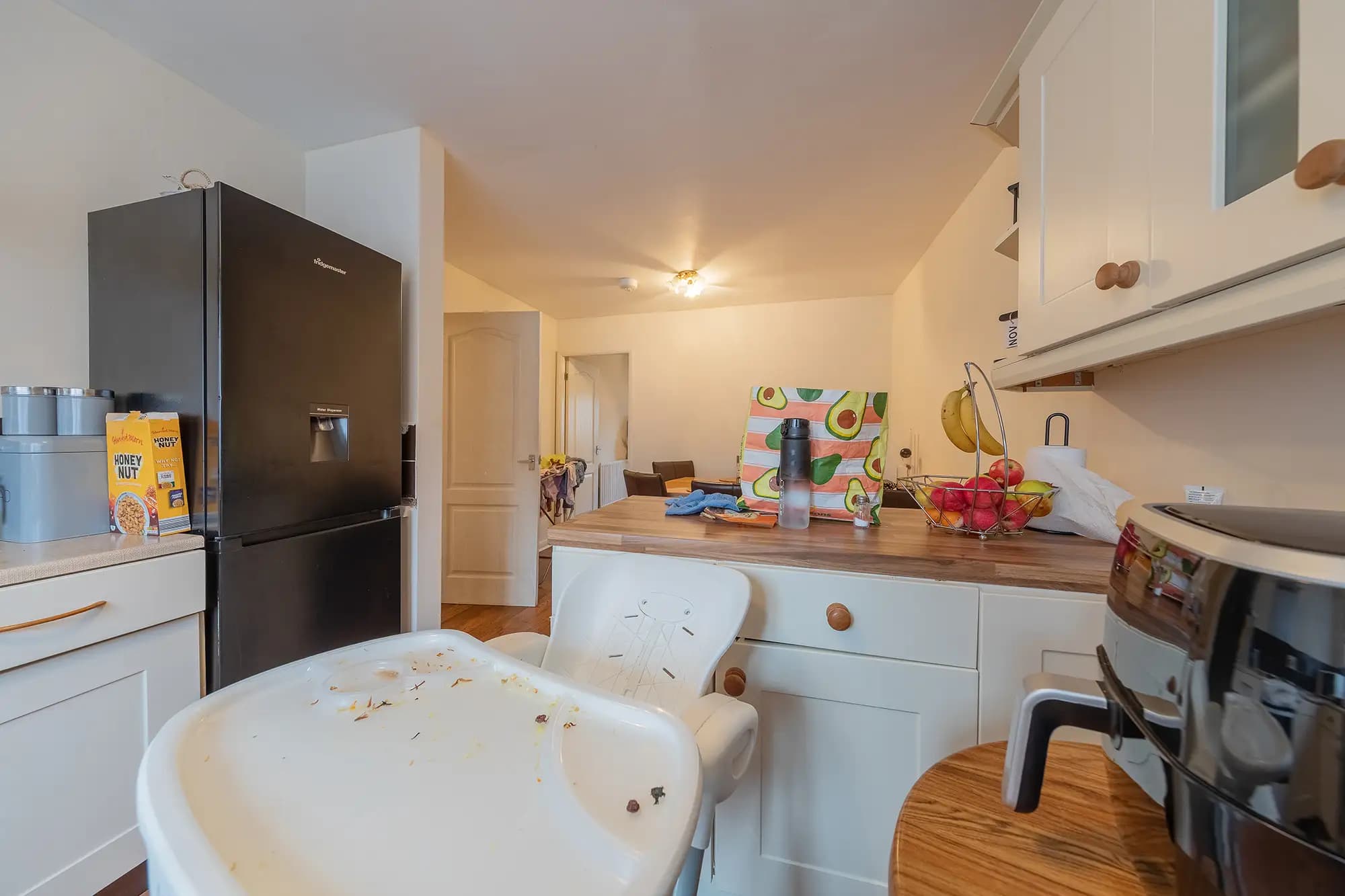 property photo 7 of 20