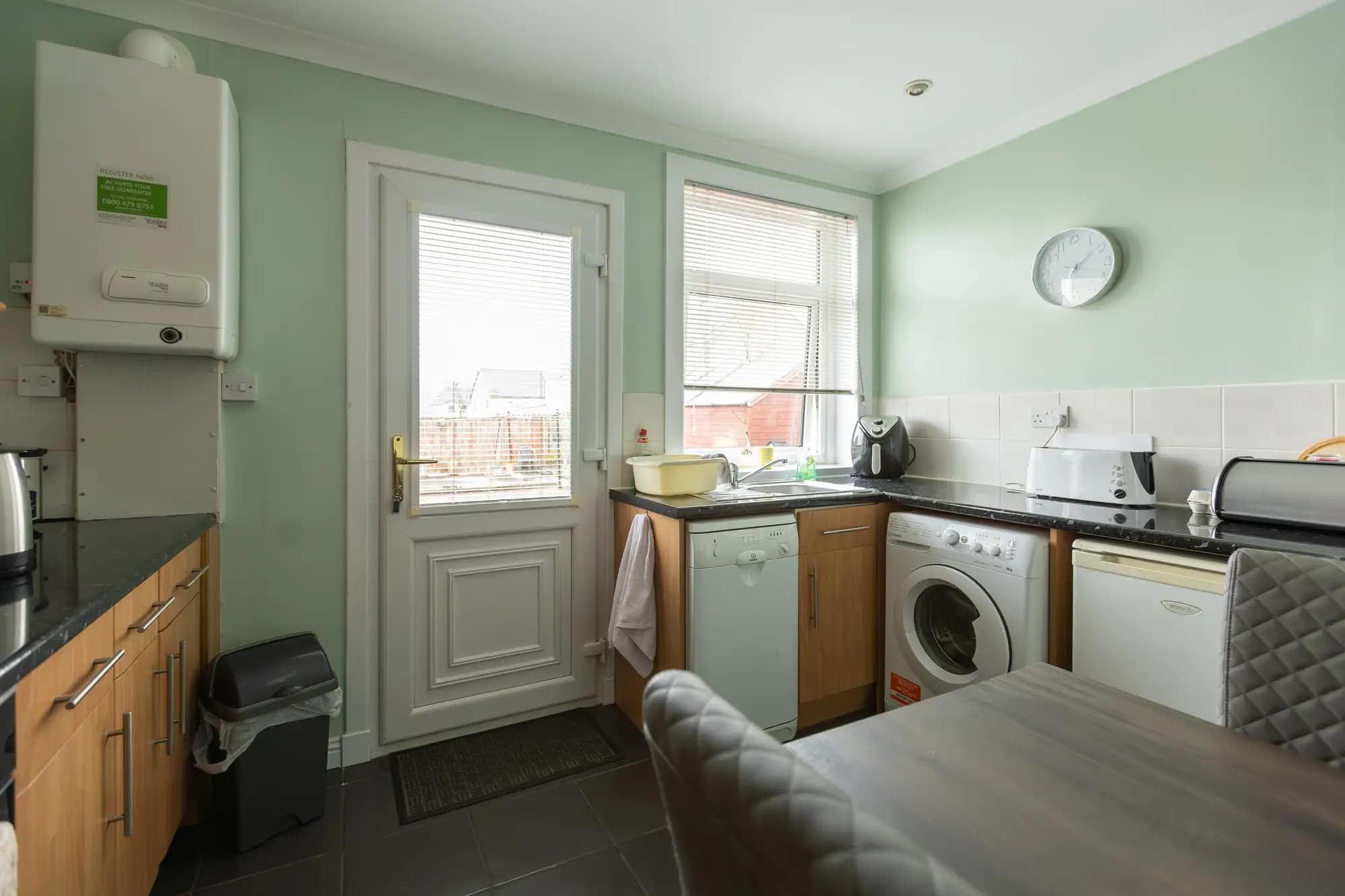 property photo 7 of 17