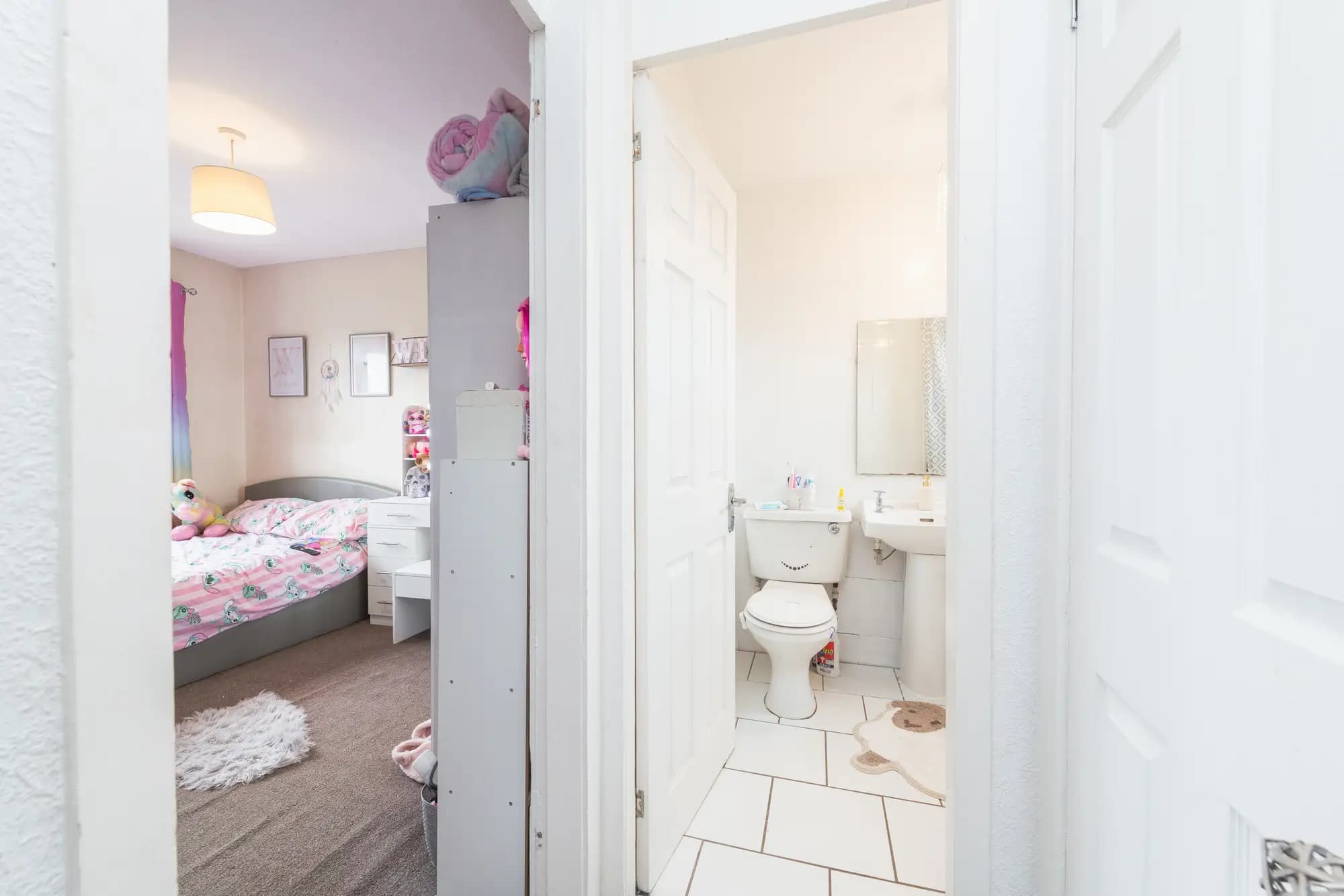 property photo 21 of 29