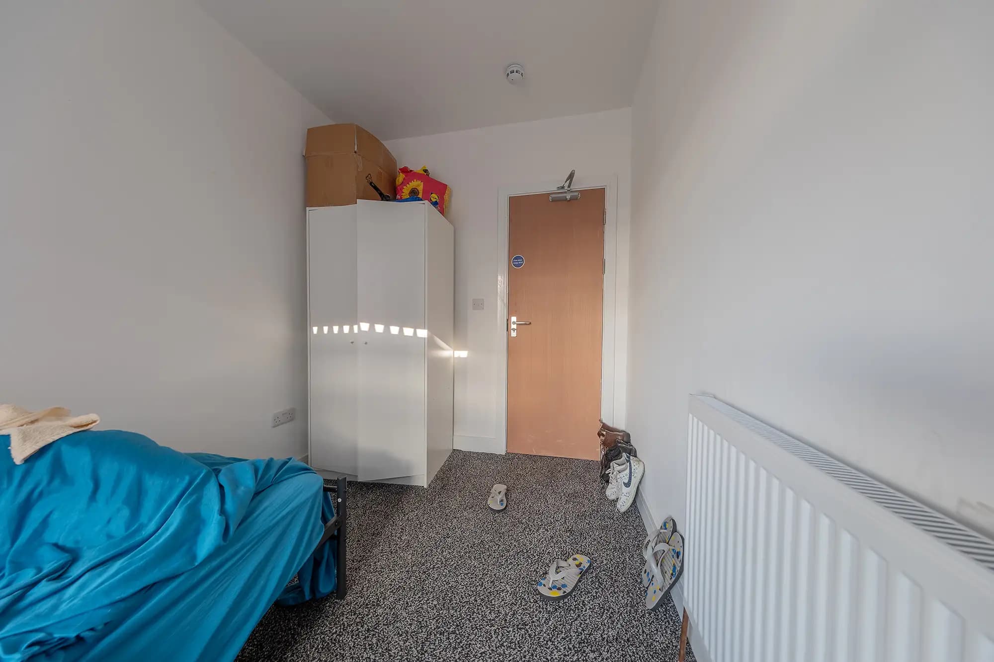 property photo 14 of 27