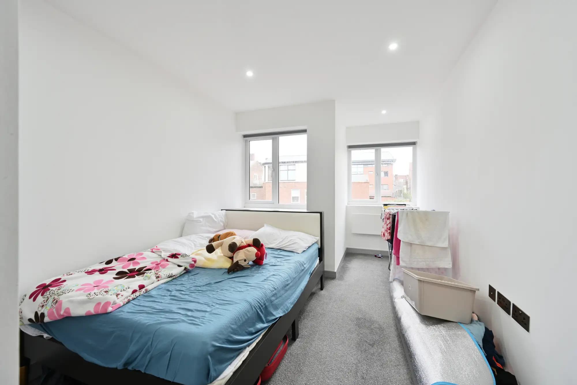 property photo 22 of 33