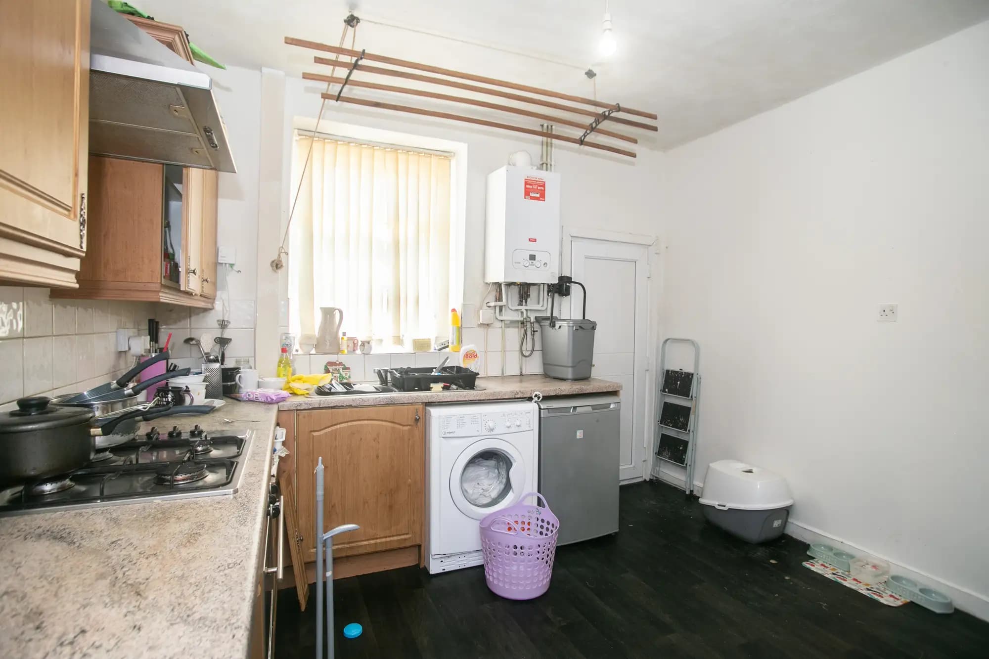 property photo 7 of 15