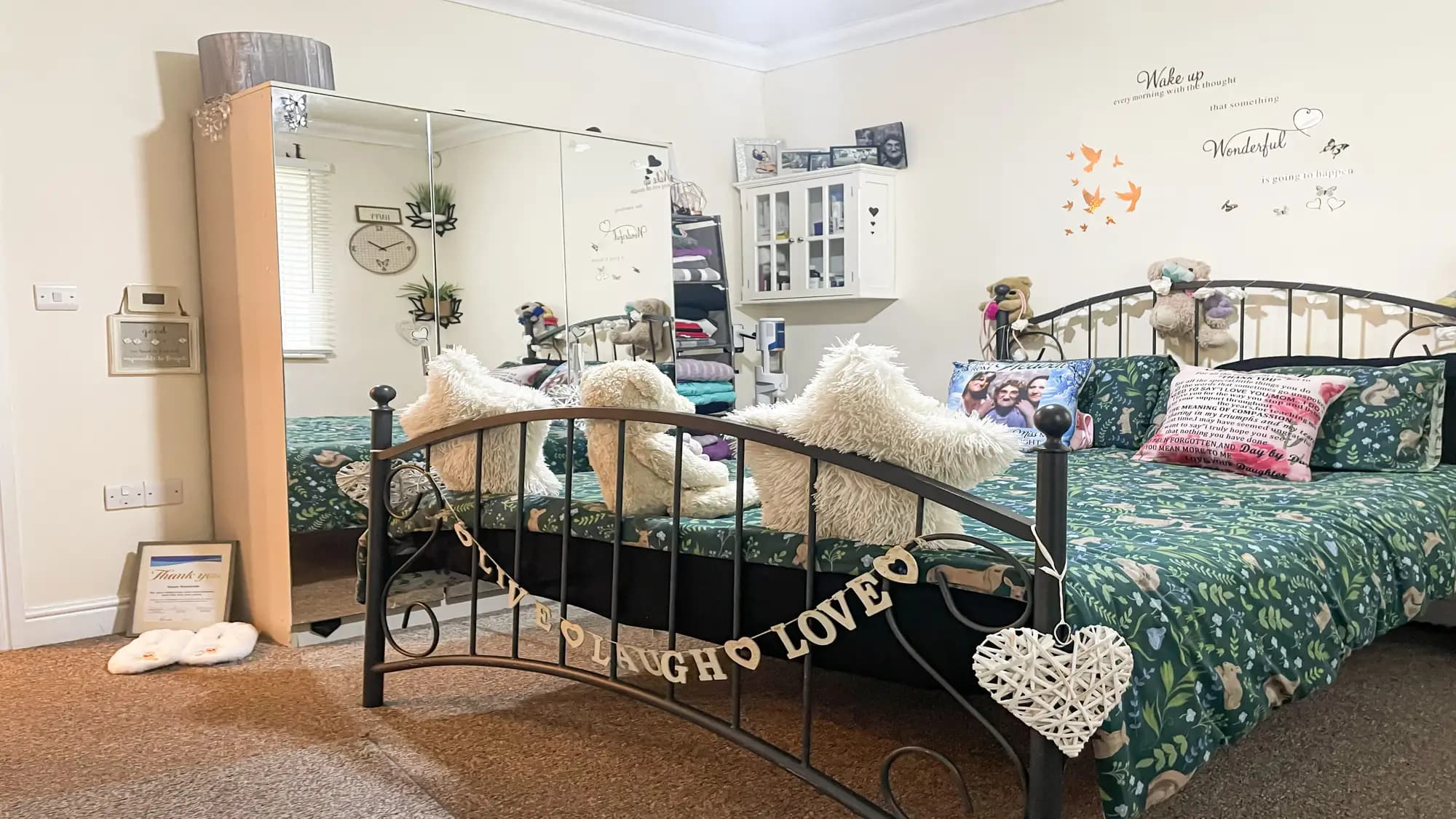 property photo 11 of 23