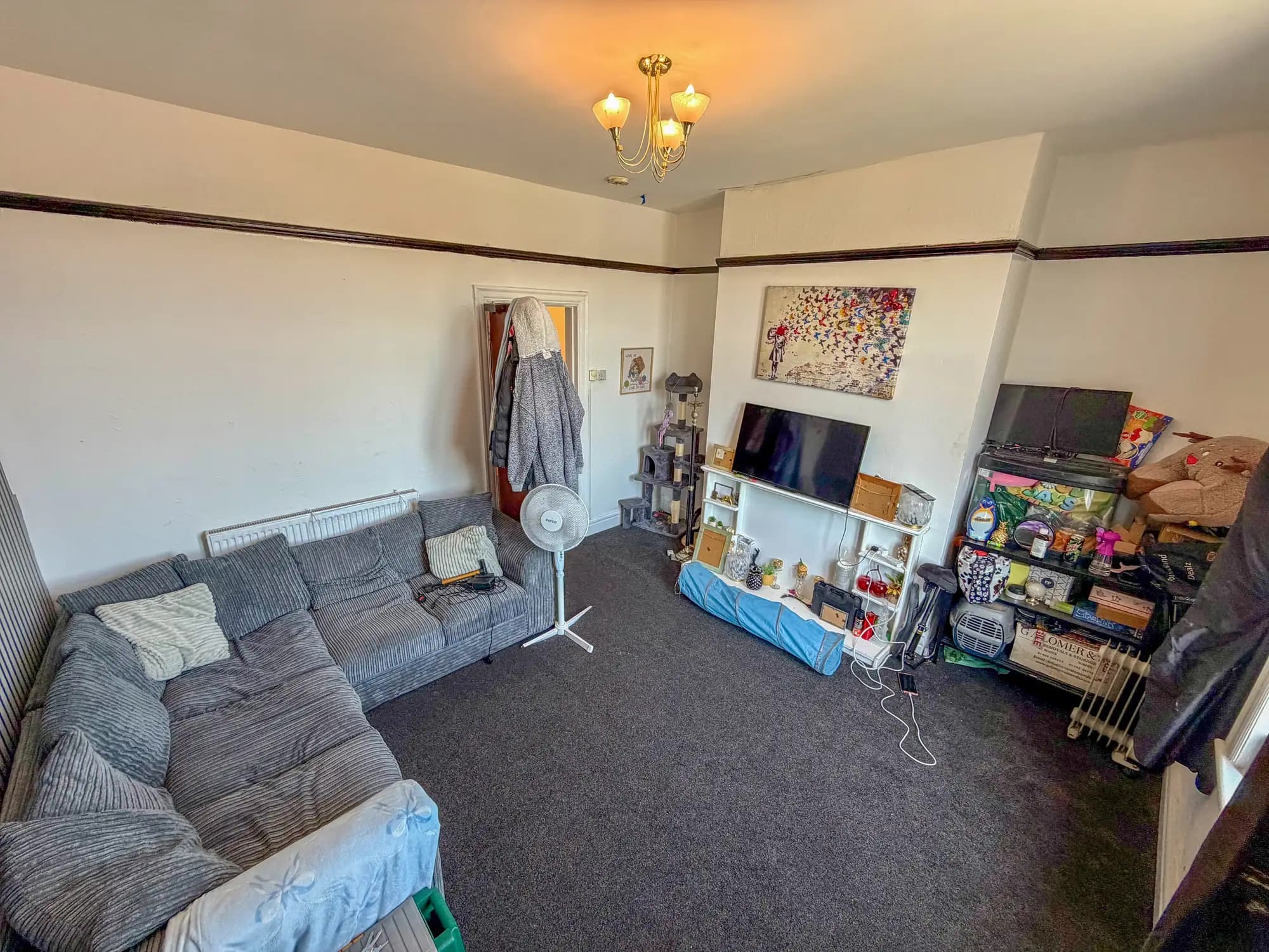 property photo 4 of 45