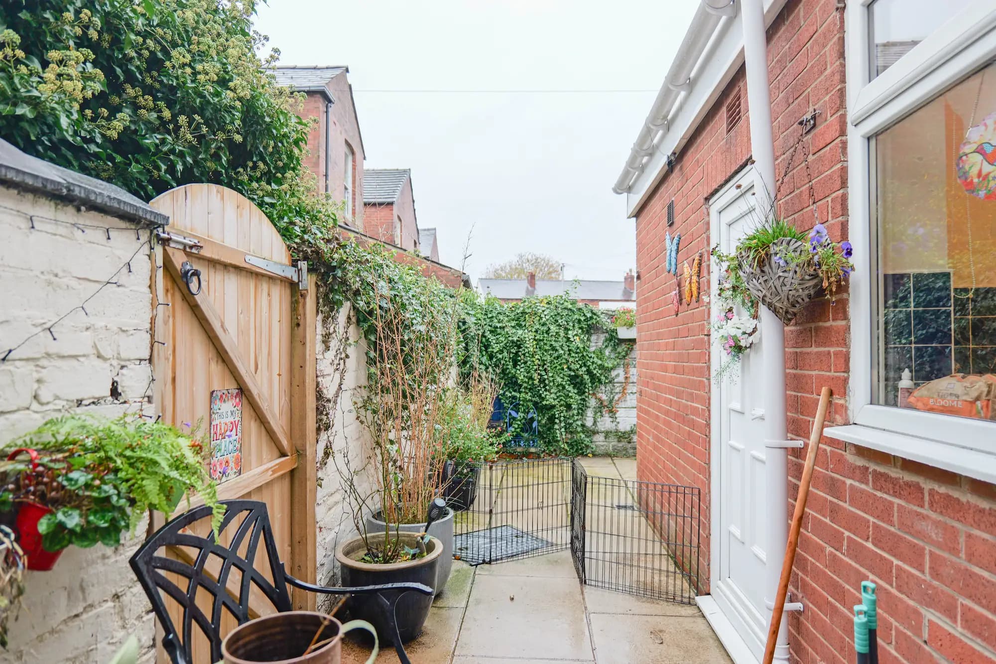 property photo 19 of 22