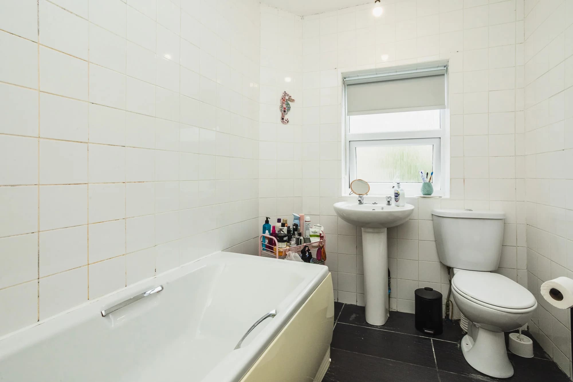 property photo 9 of 18