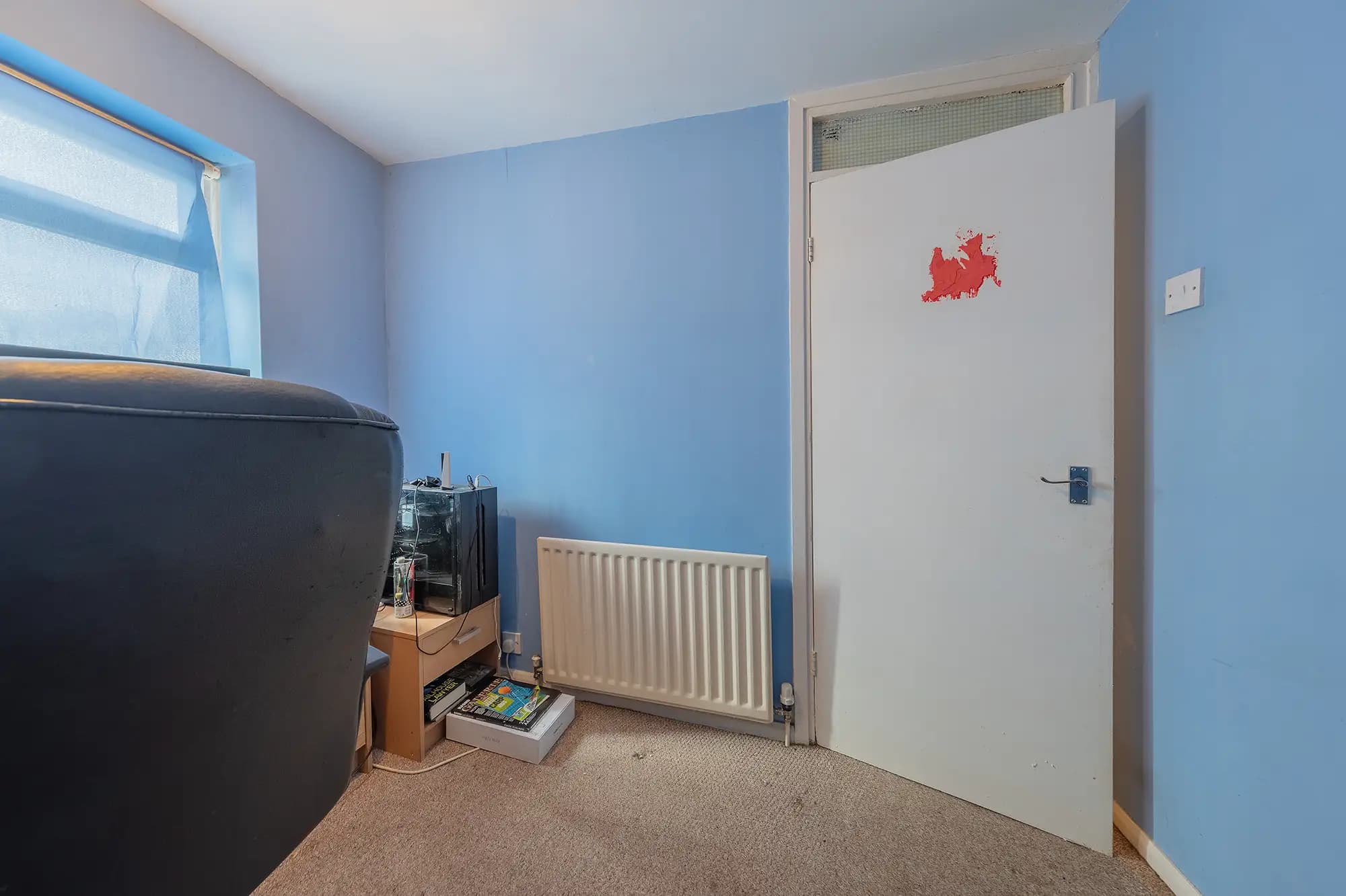 property photo 18 of 29