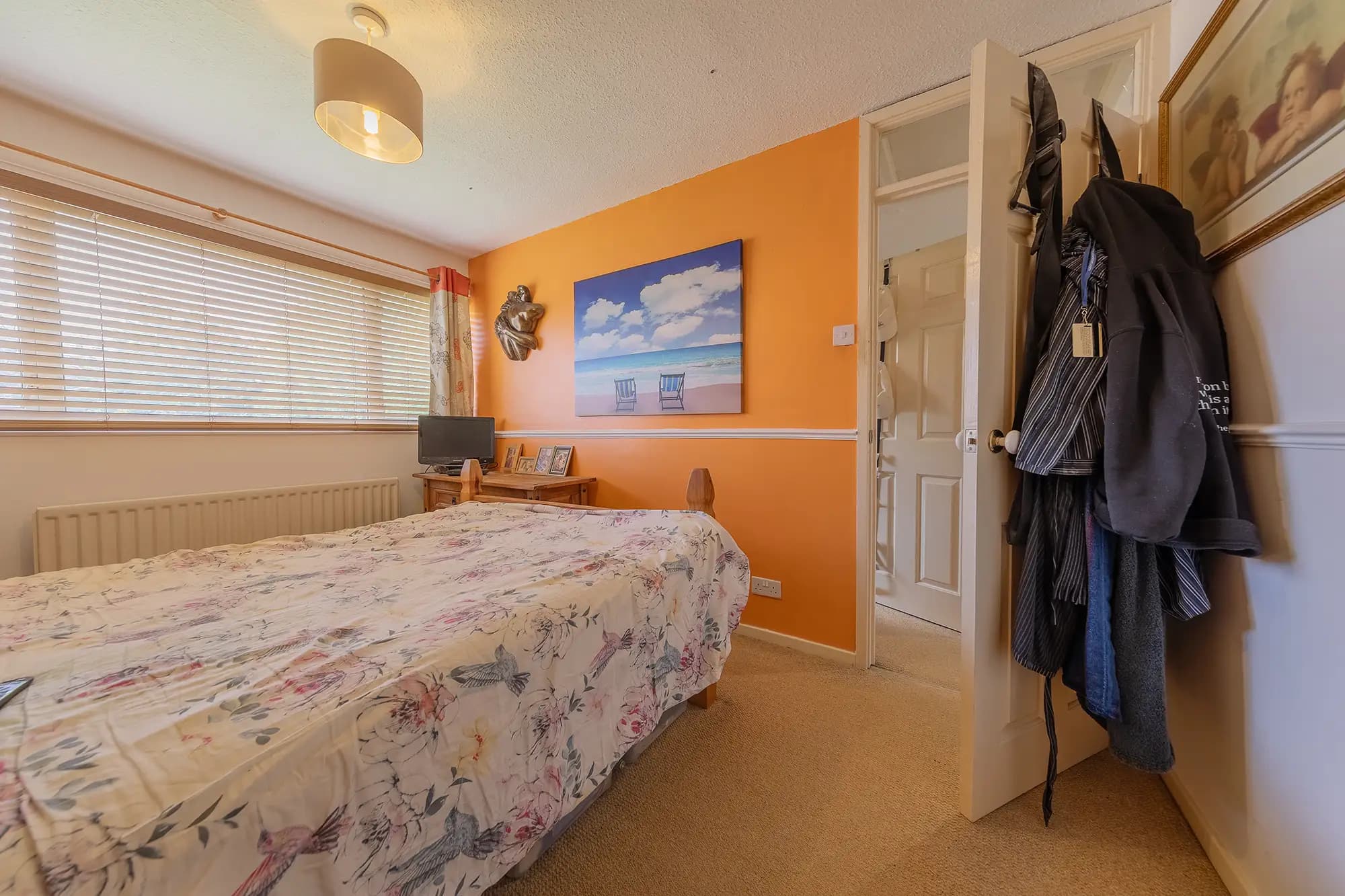 property photo 10 of 19