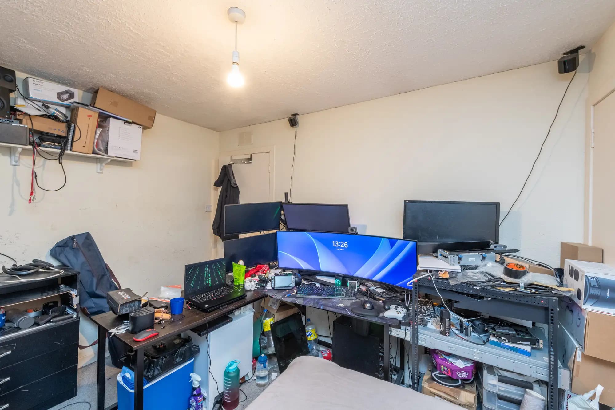 property photo 15 of 20