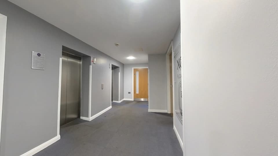 property photo 19 of 21