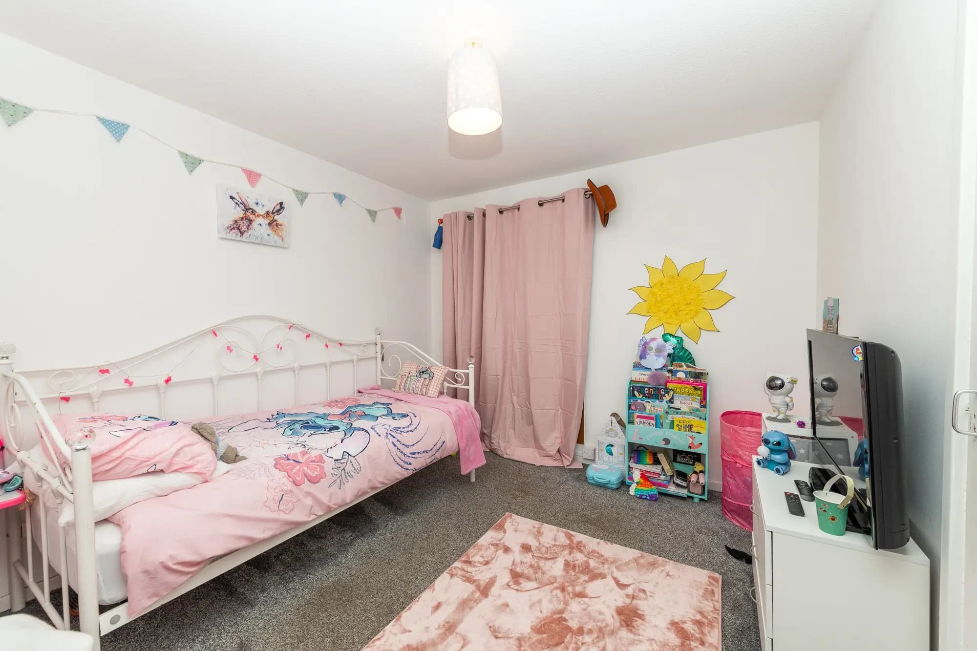 property photo 16 of 25