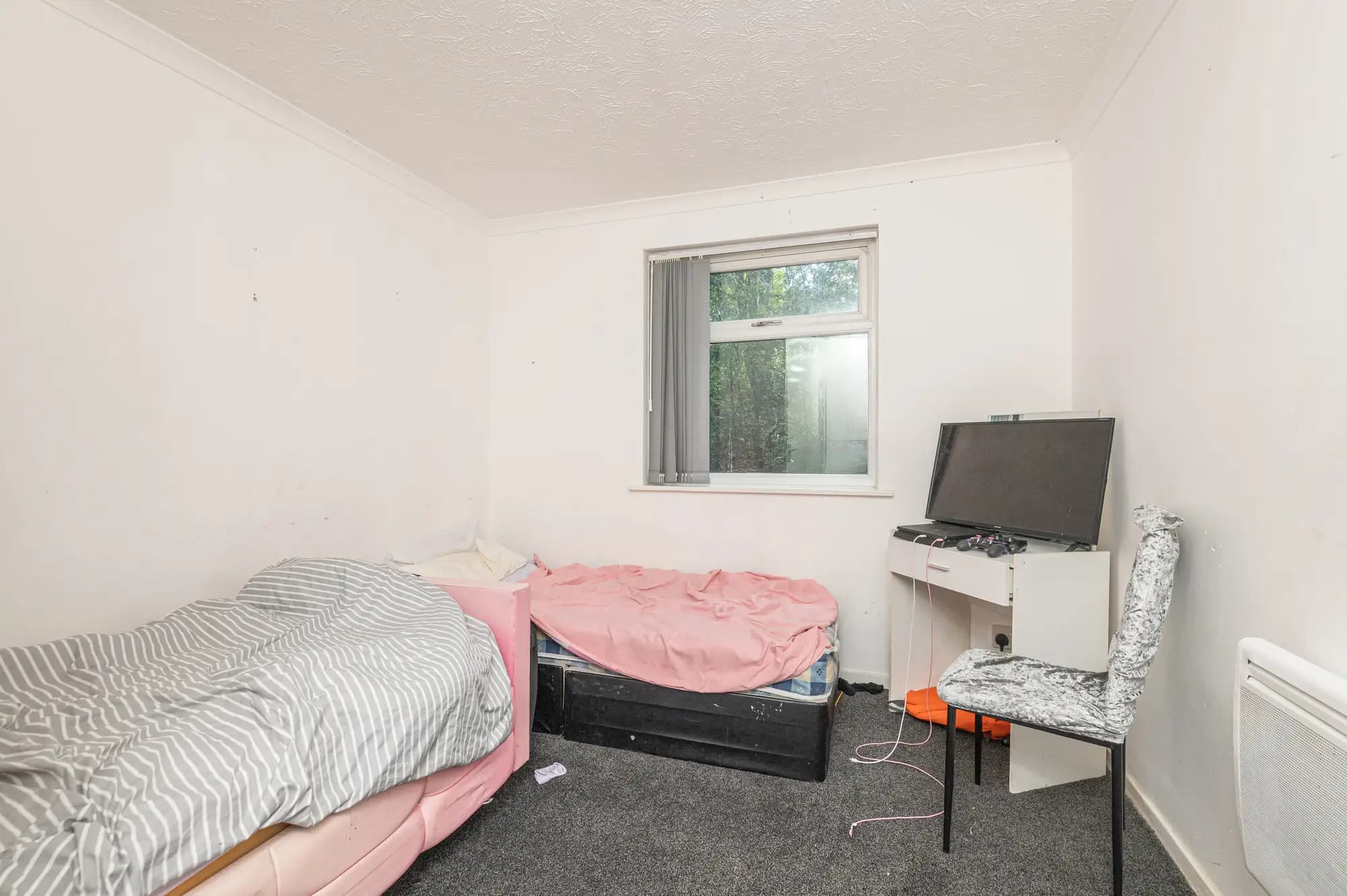 property photo 4 of 20