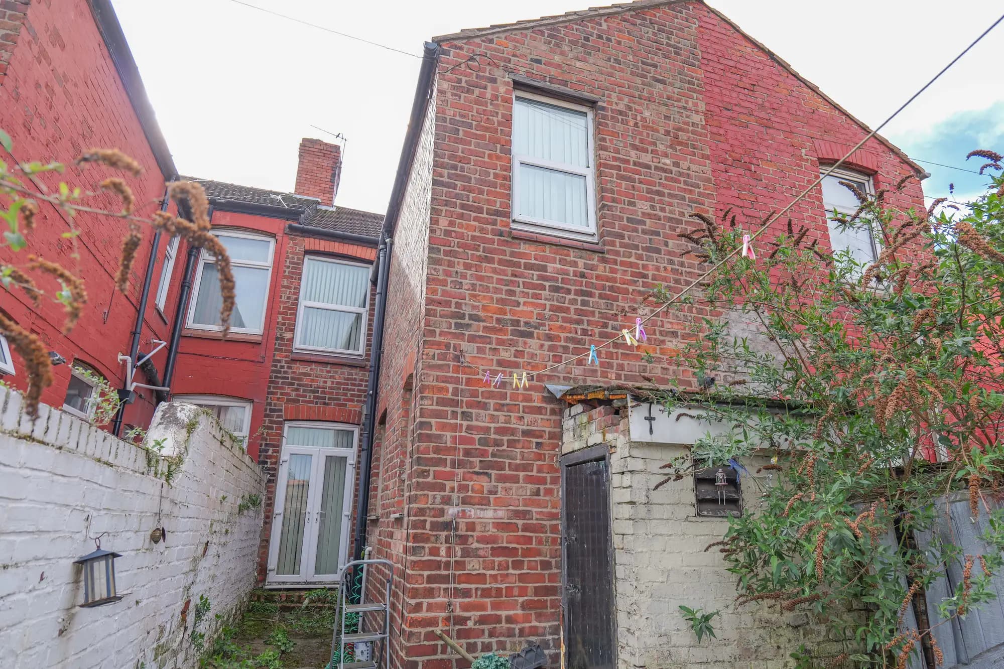 property photo 31 of 33