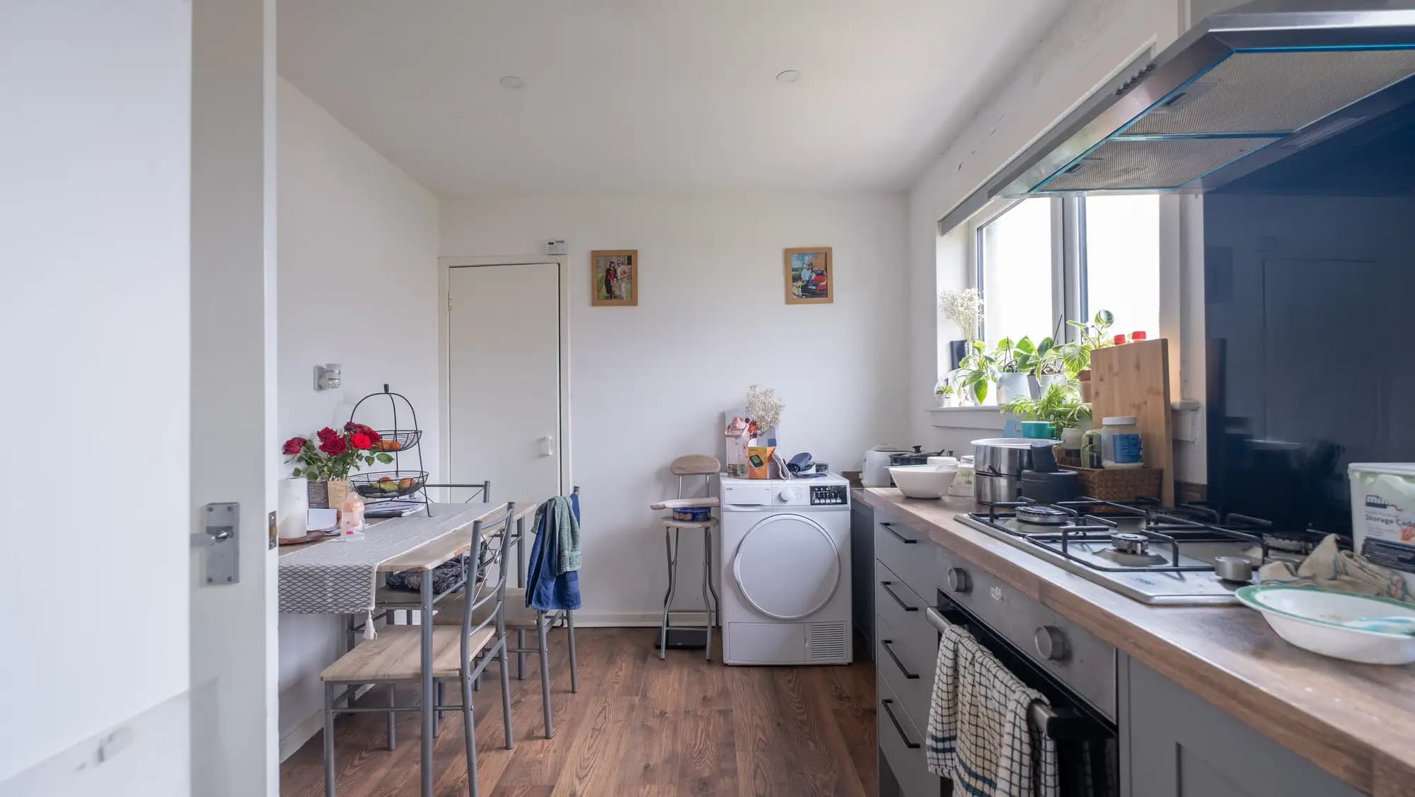 property photo 9 of 15