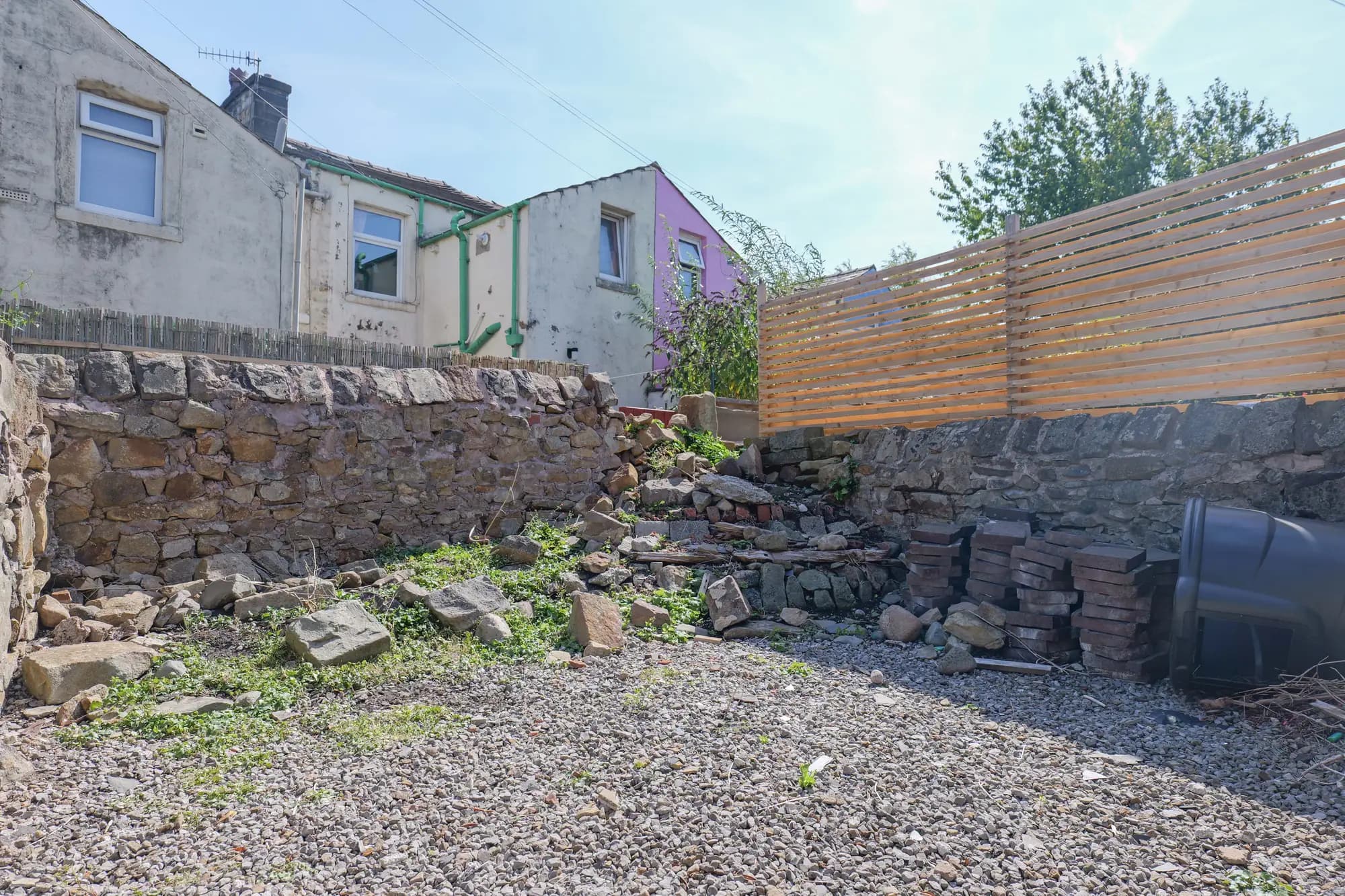 property photo 14 of 15