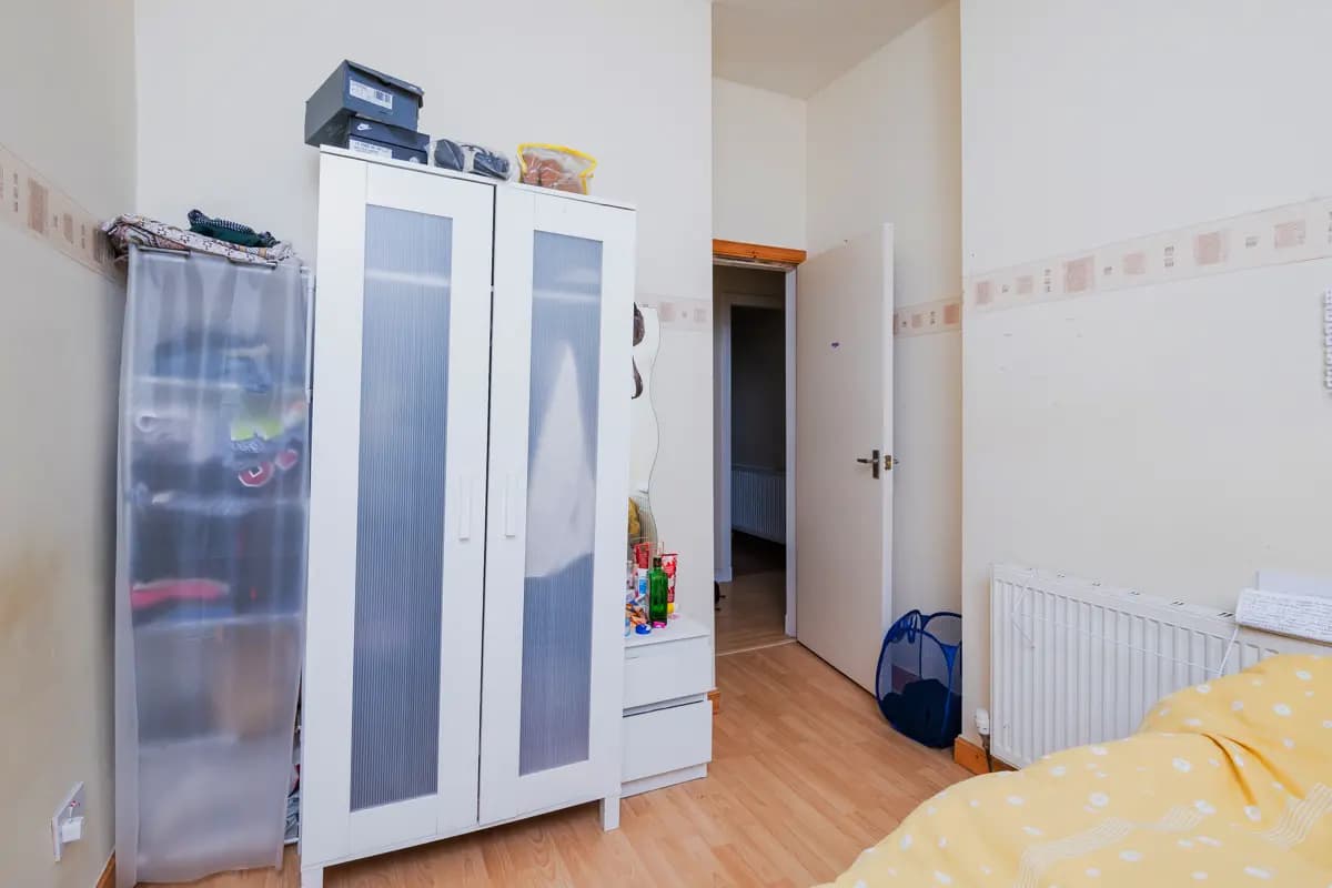 property photo 10 of 13