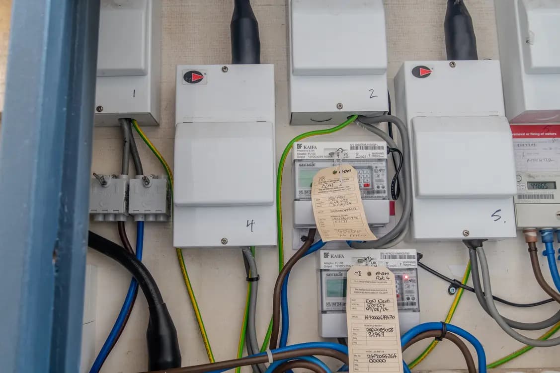 property photo 12 of 15