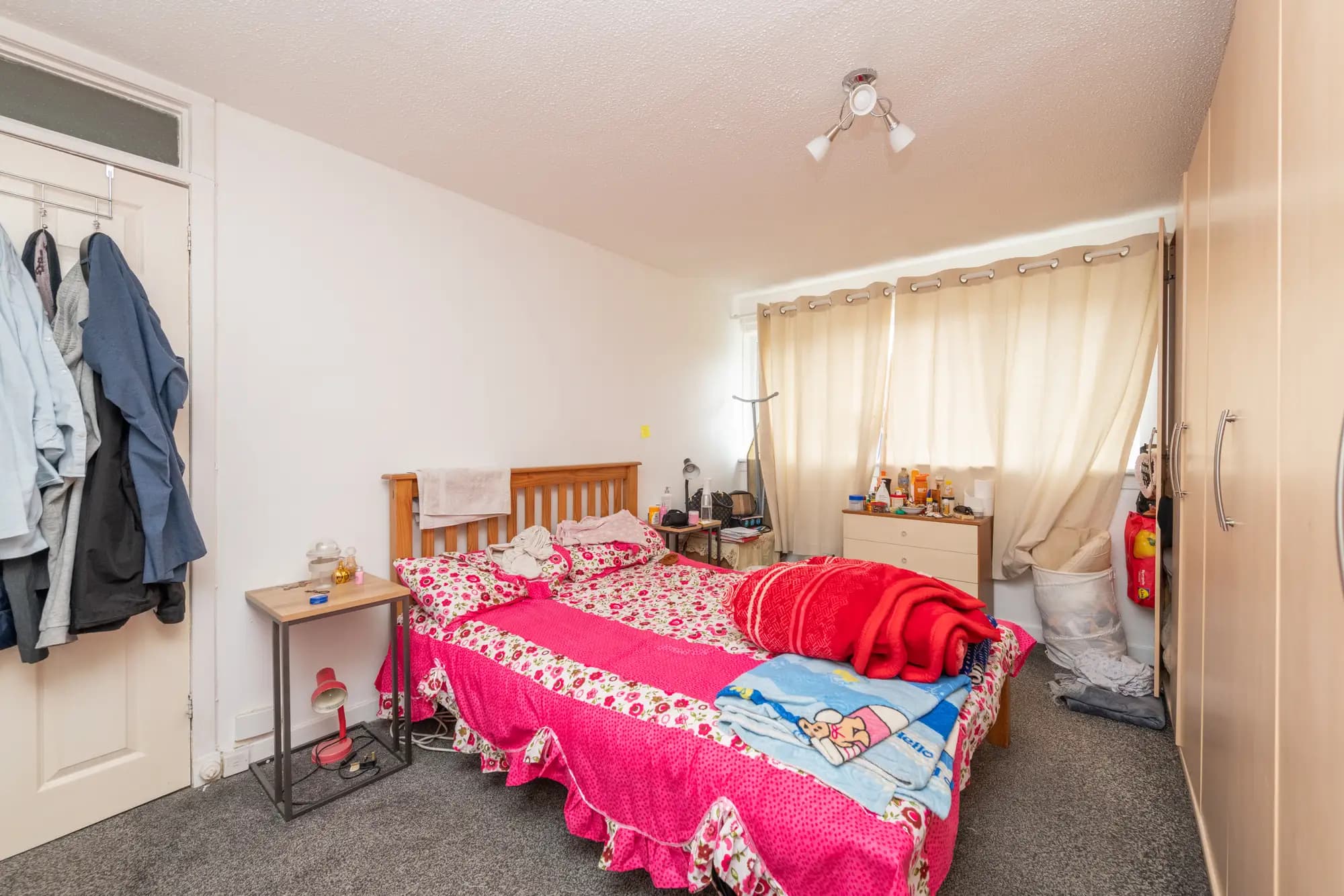 property photo 11 of 16