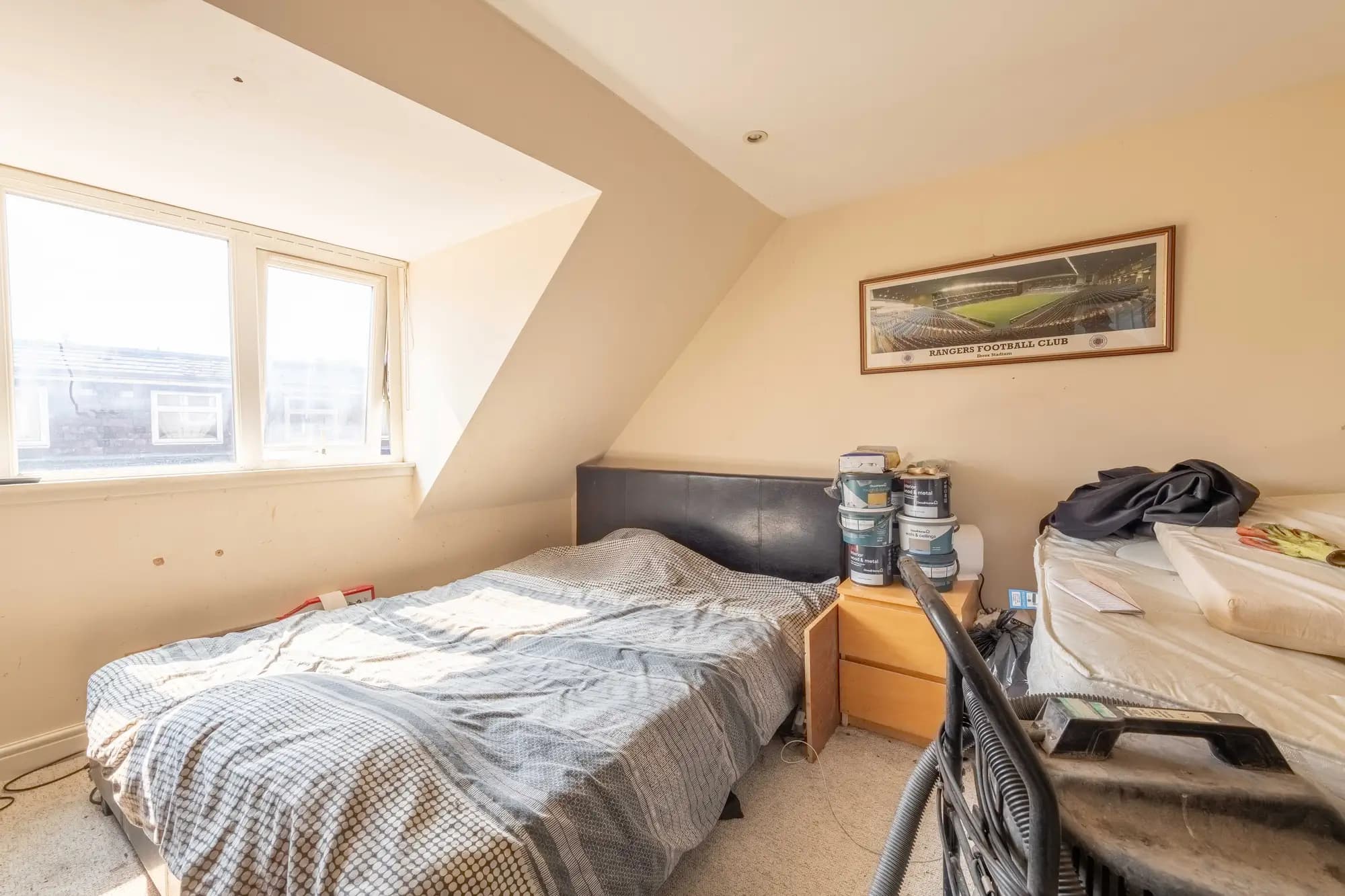 property photo 18 of 33