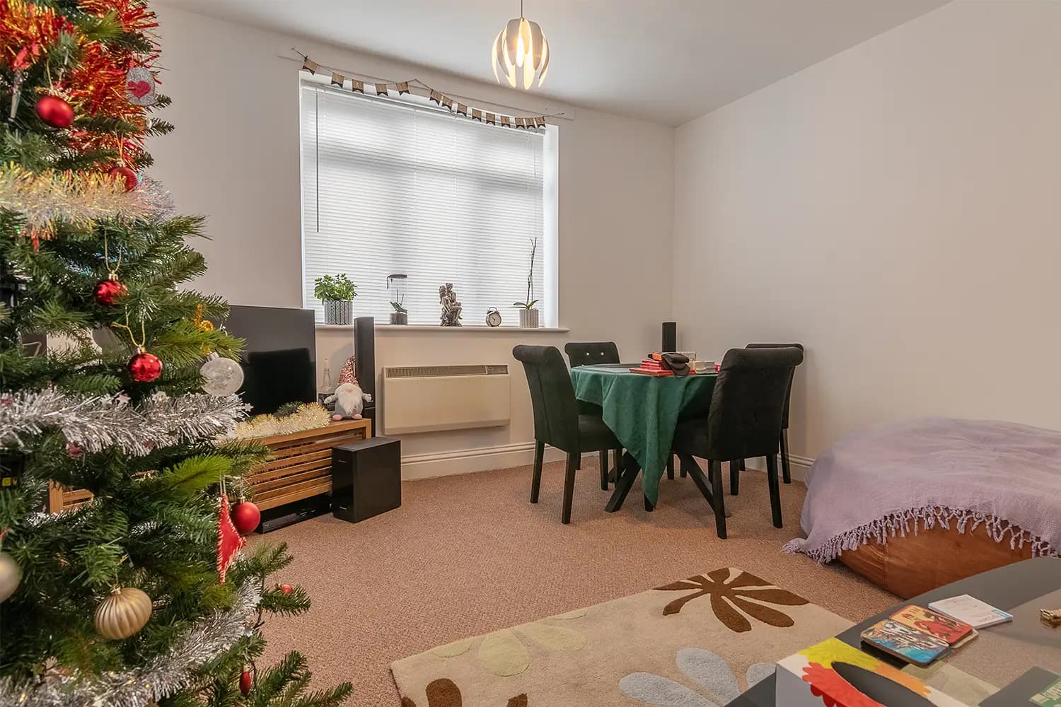 property photo 4 of 30