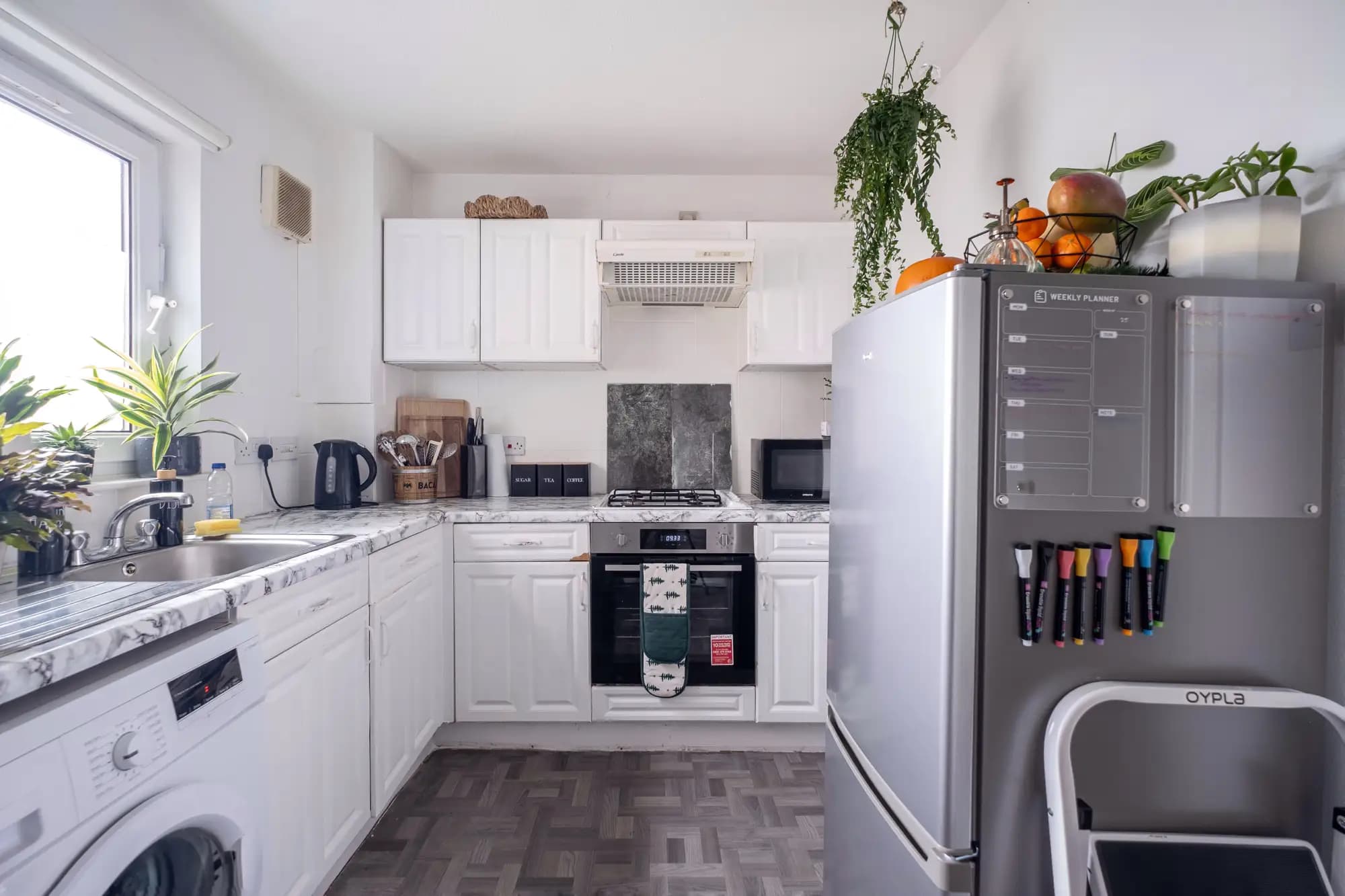 property photo 6 of 27