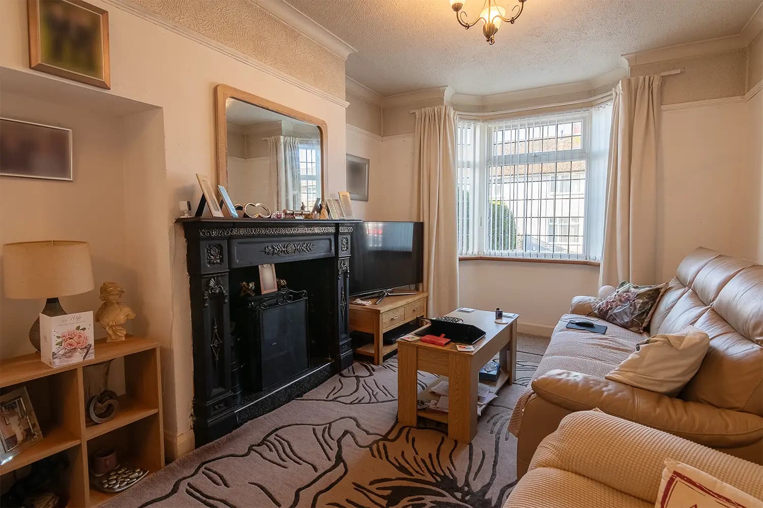 property photo 2 of 30