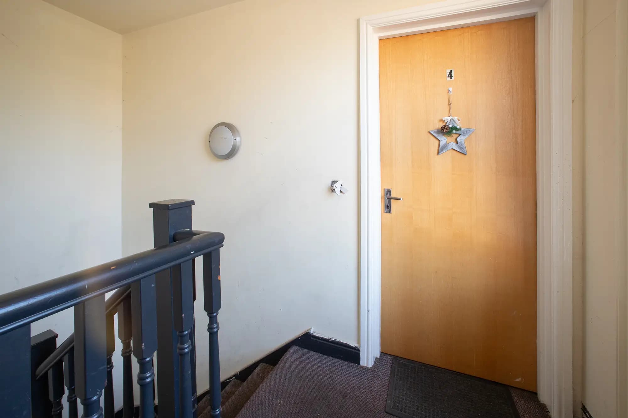 property photo 14 of 16