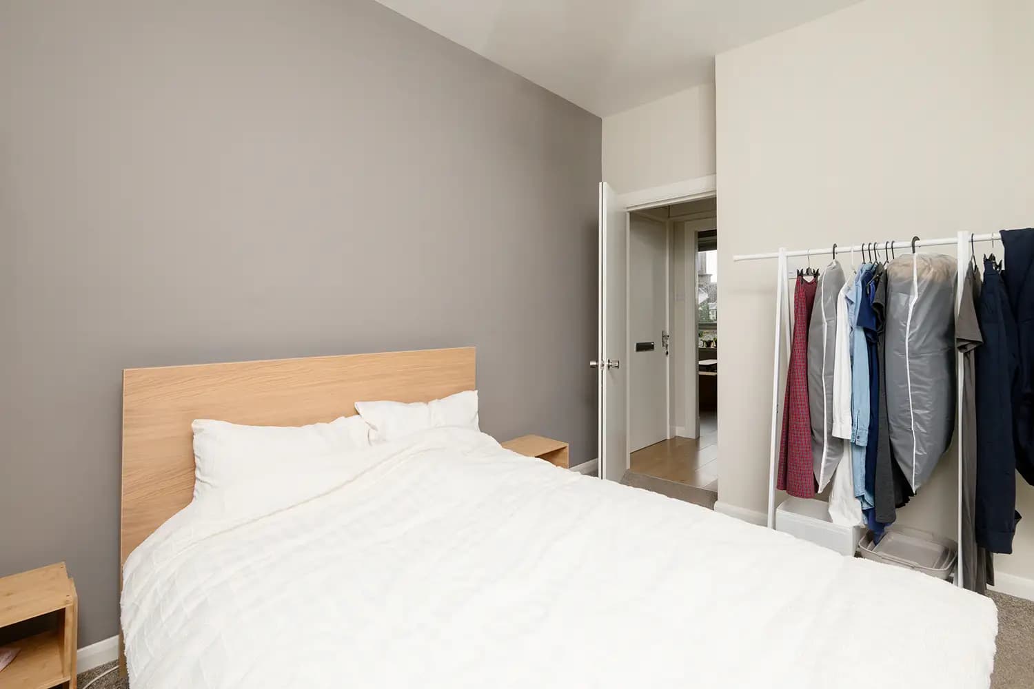 property photo 9 of 19