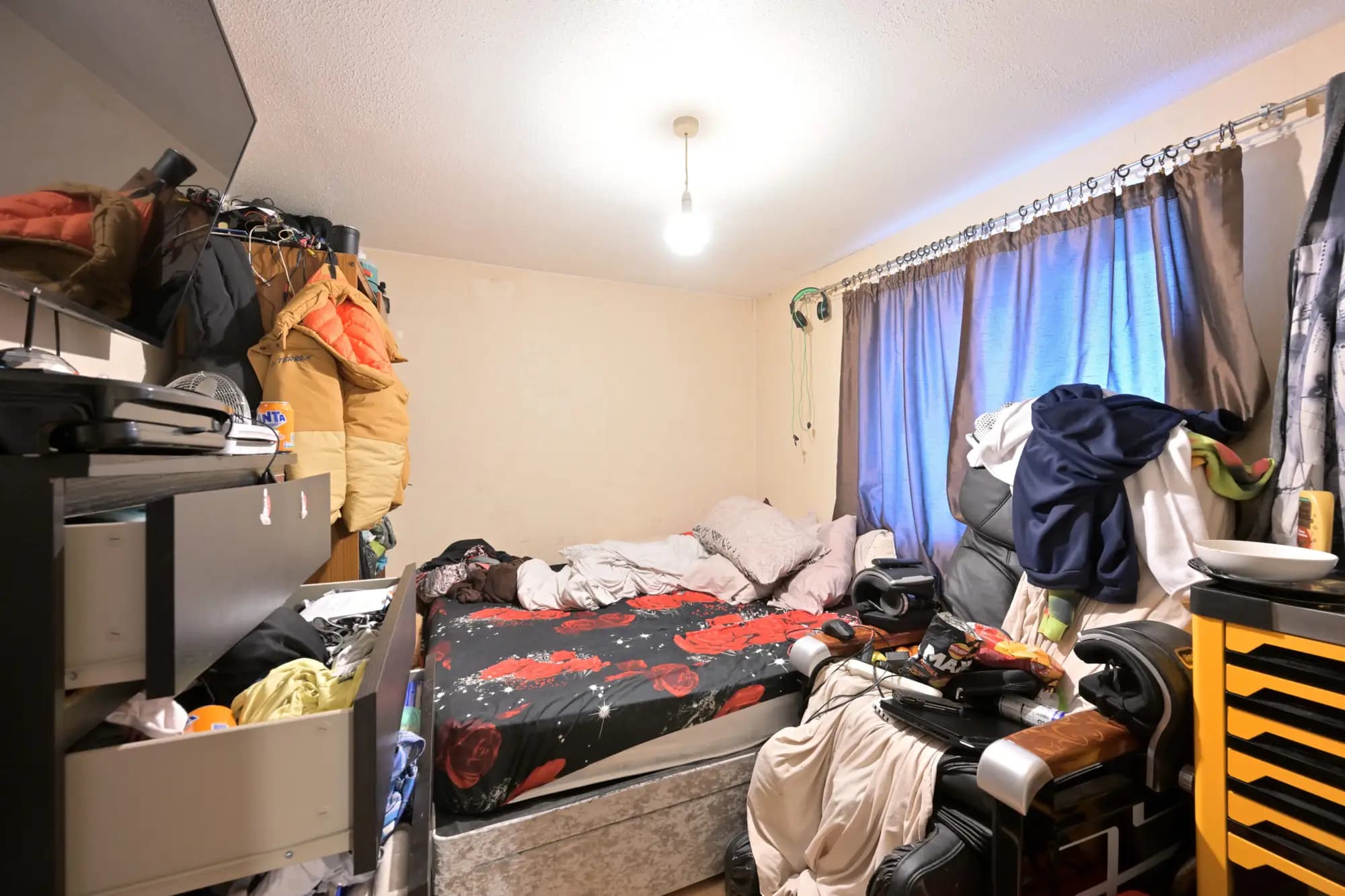 property photo 16 of 20