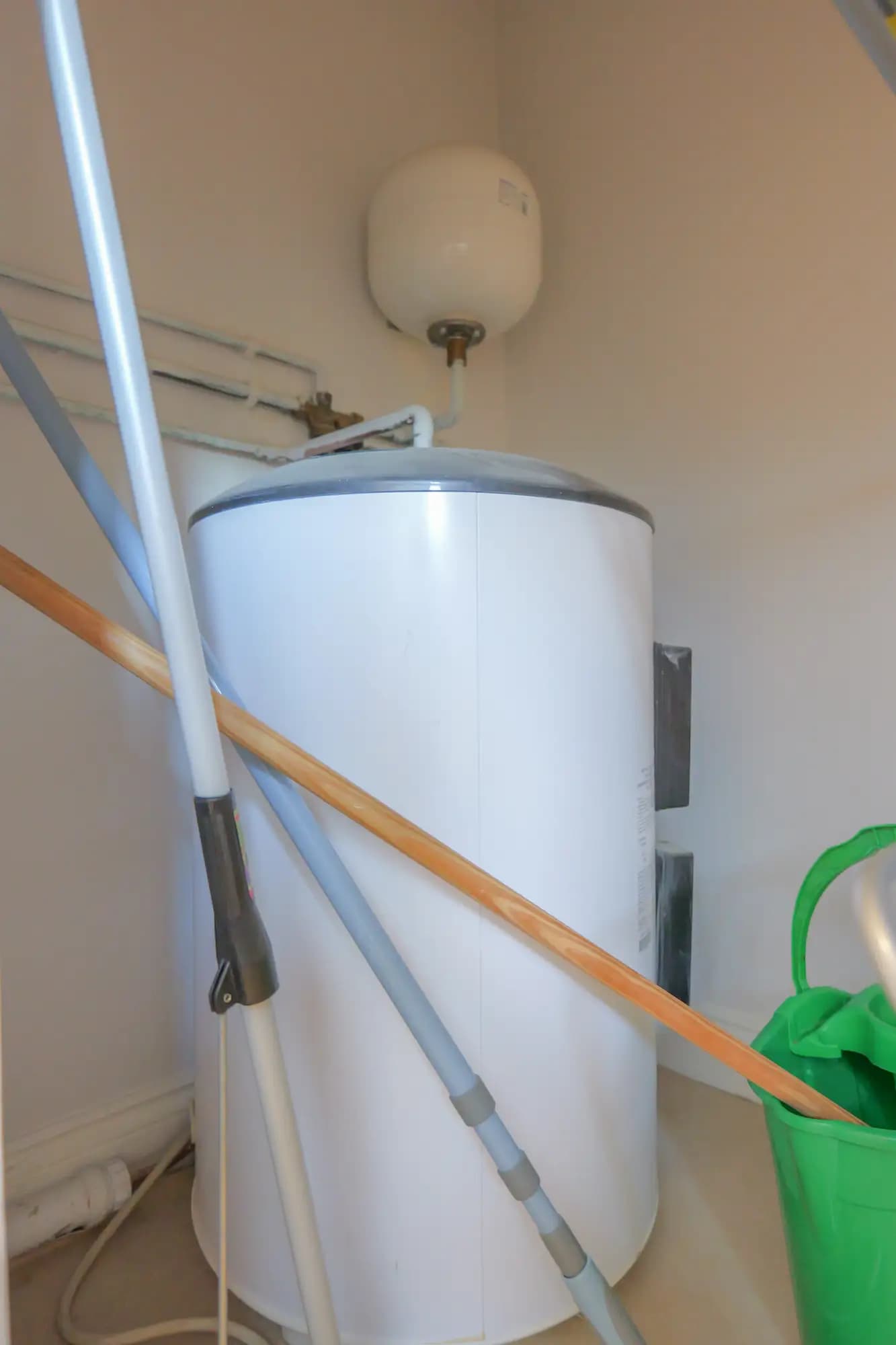 property photo 12 of 28