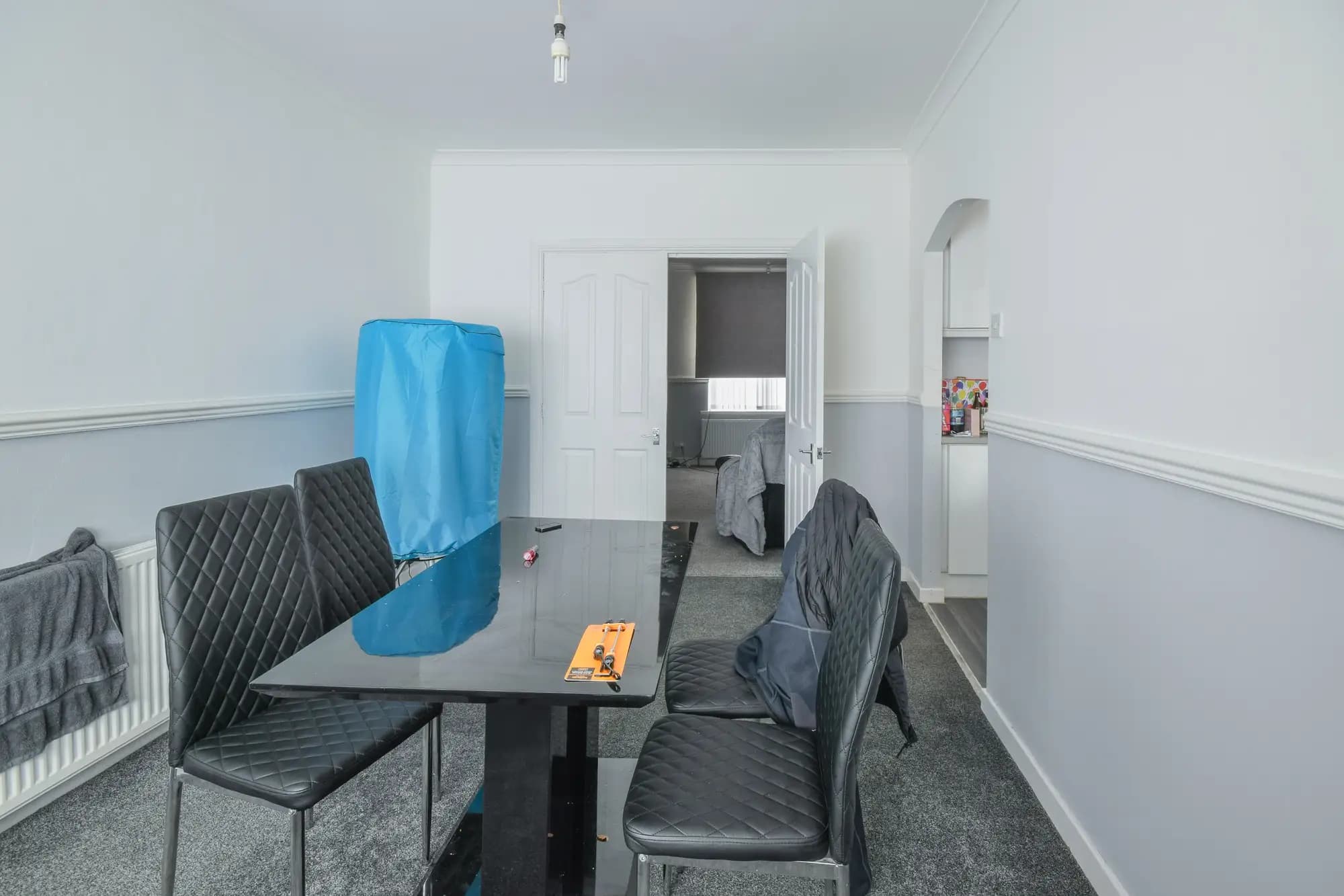 property photo 5 of 22