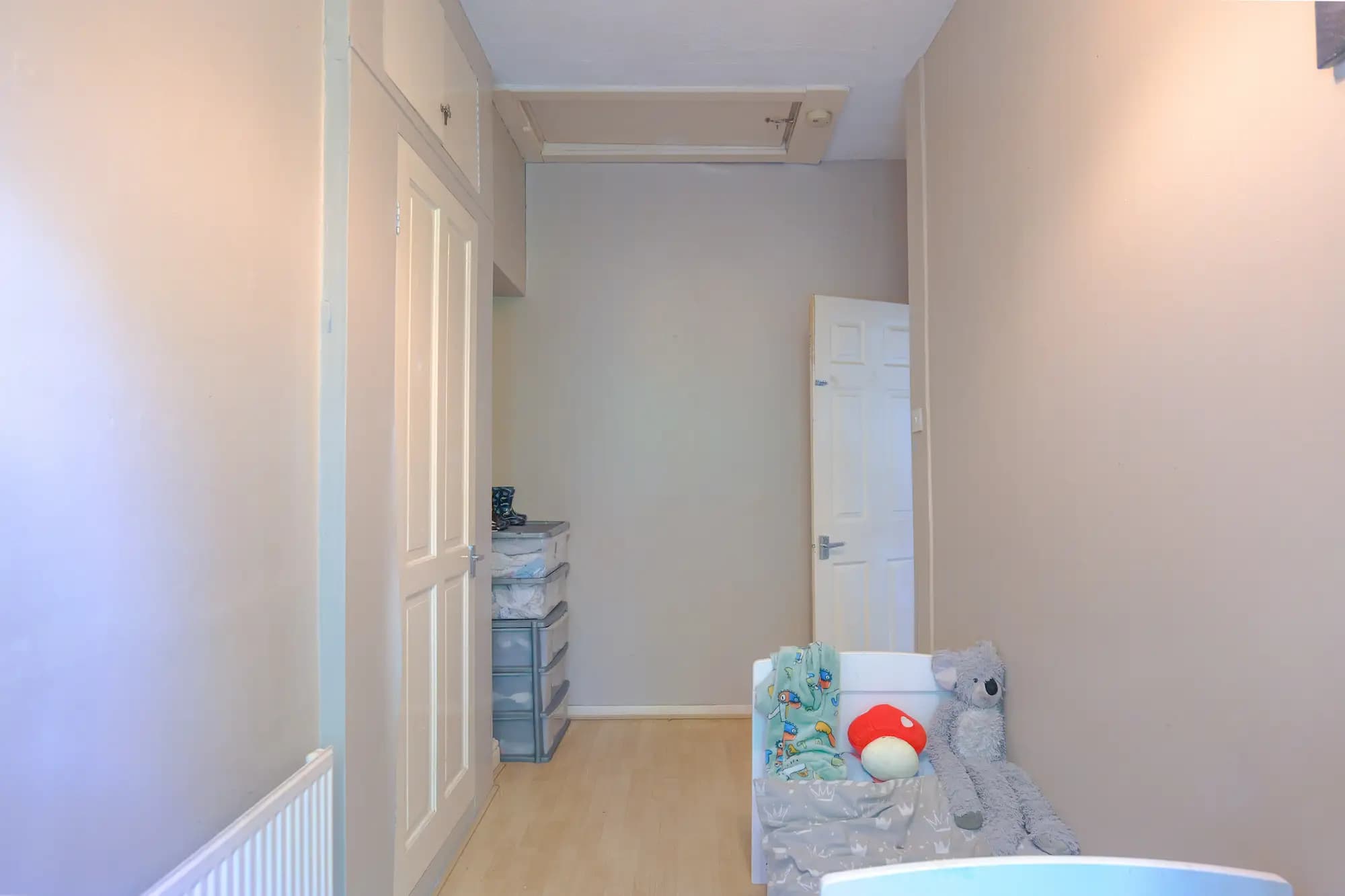 property photo 11 of 20