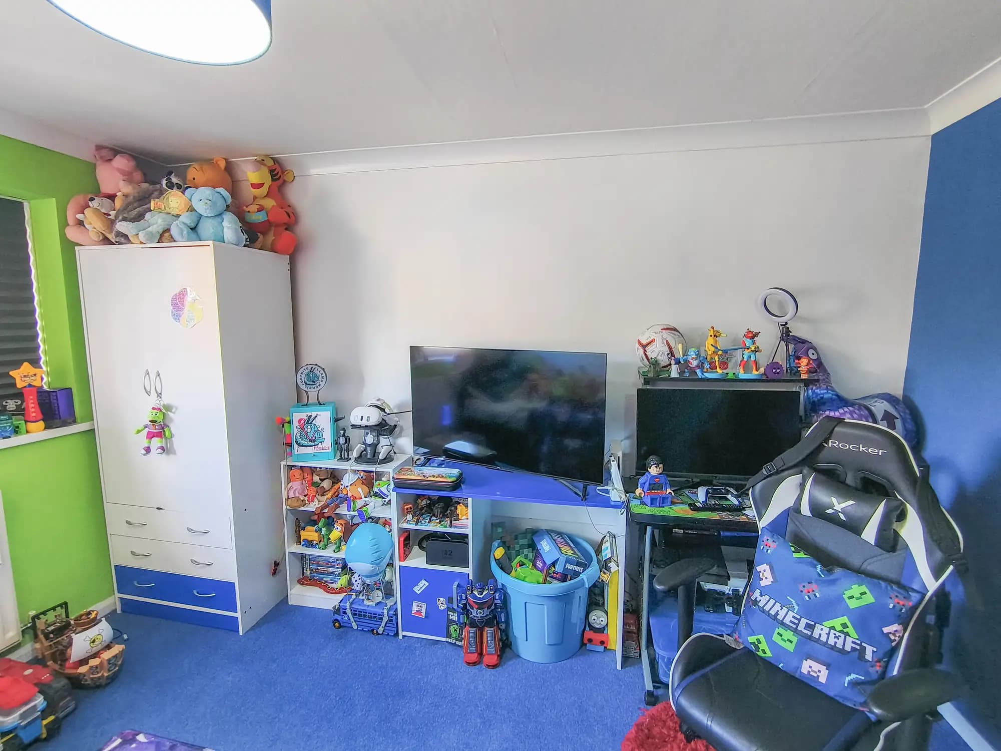 property photo 14 of 20