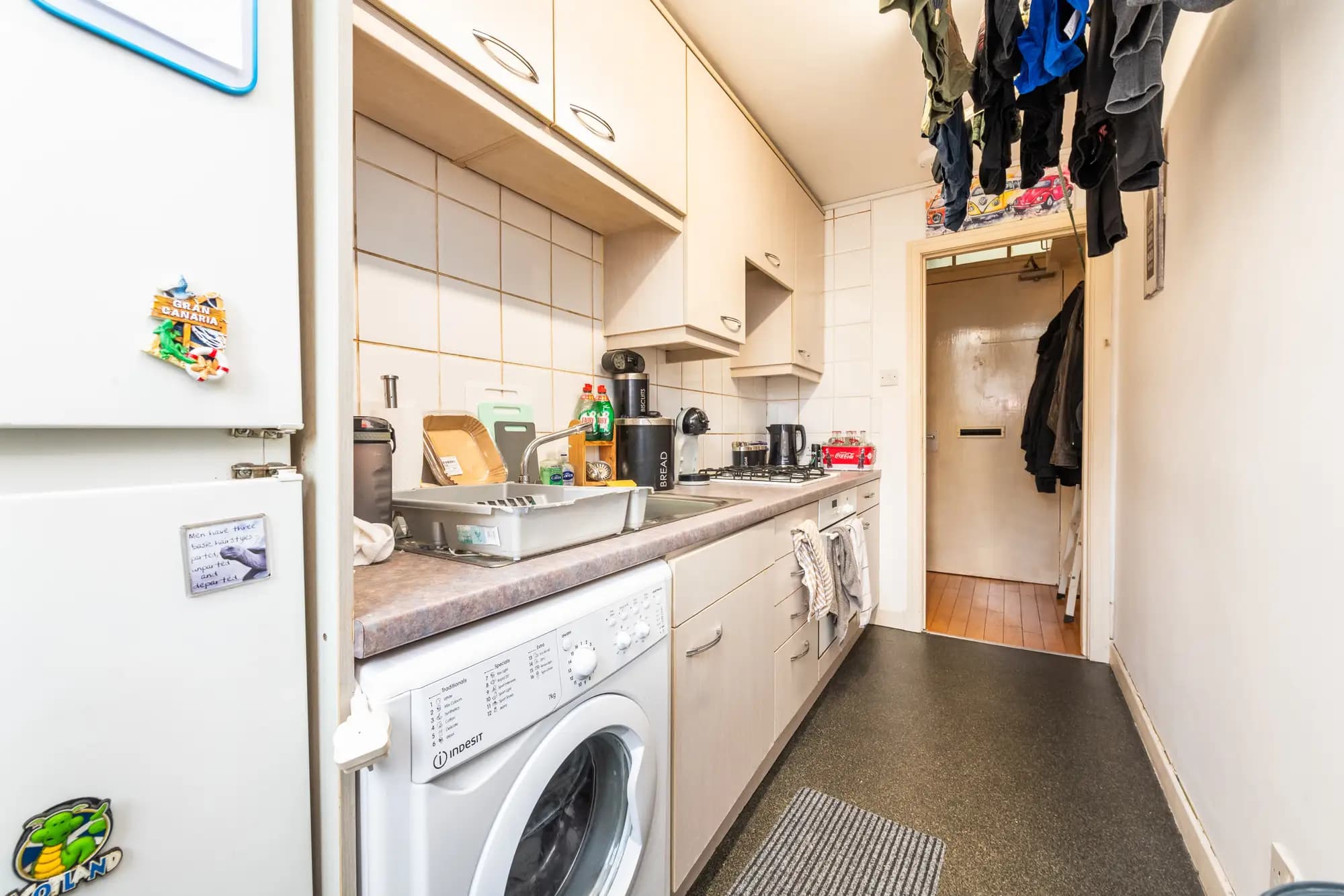 property photo 6 of 19