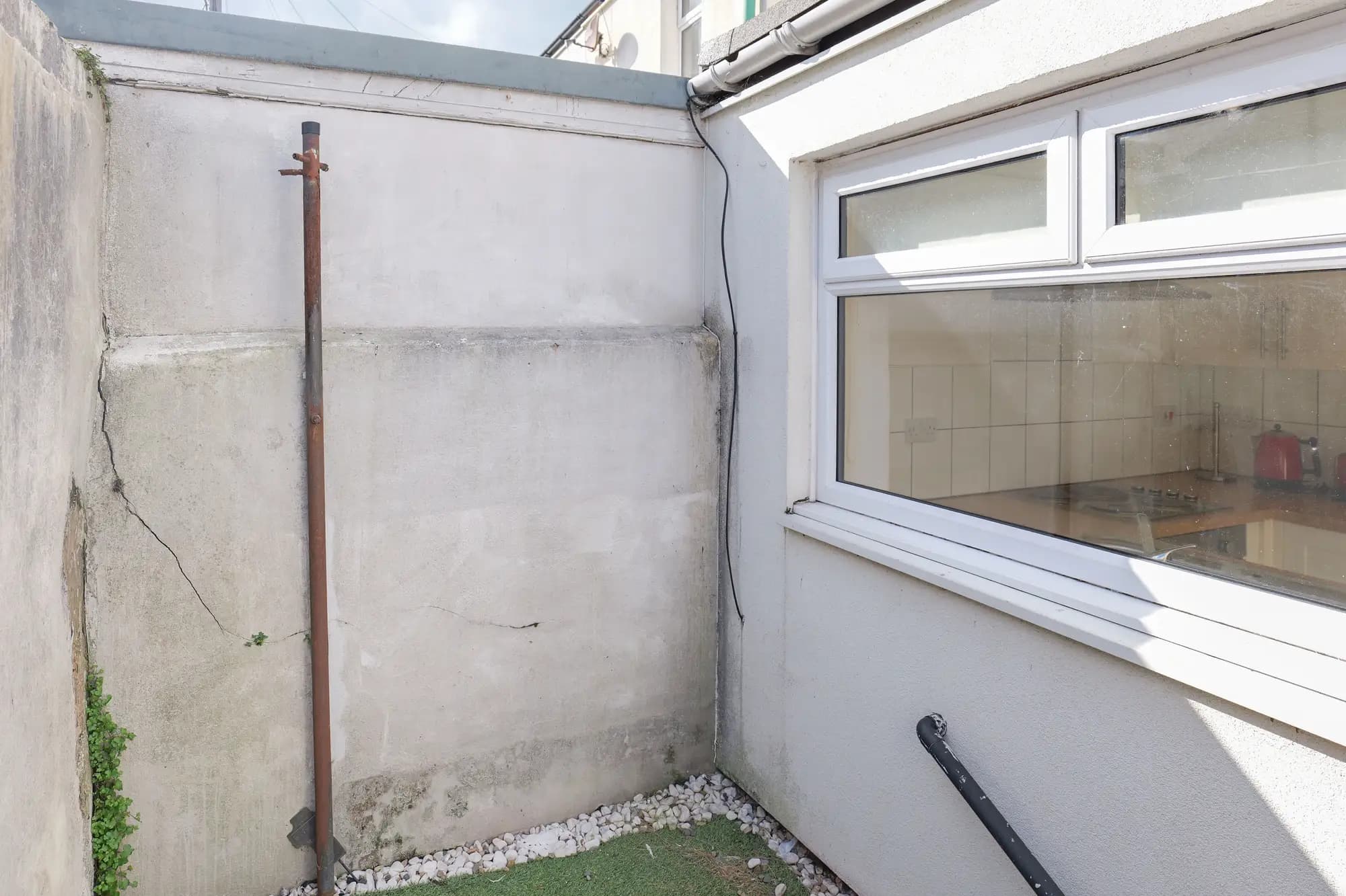 property photo 21 of 23